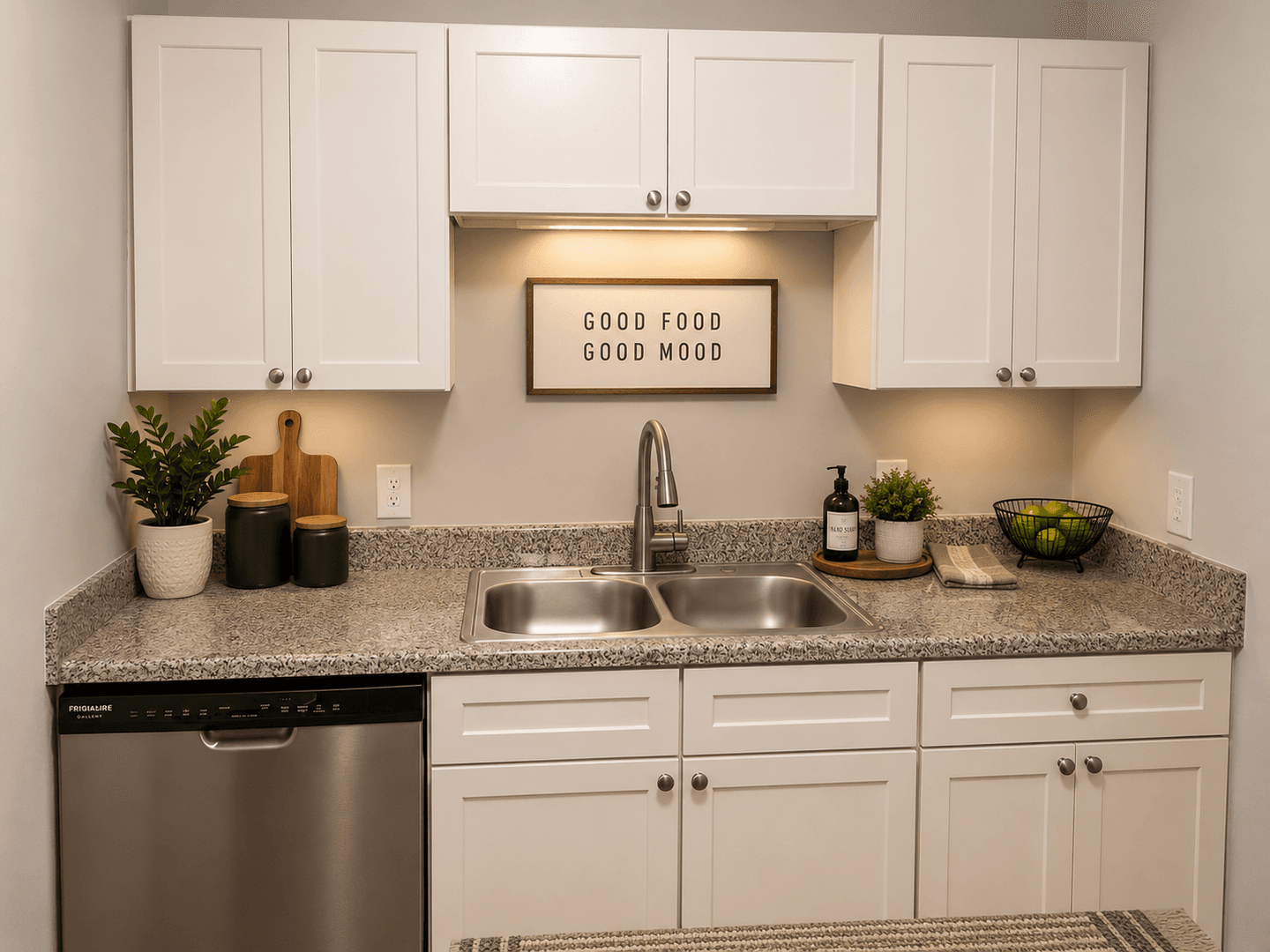 Mableton Apartment: 5909 Lone Oak Drive