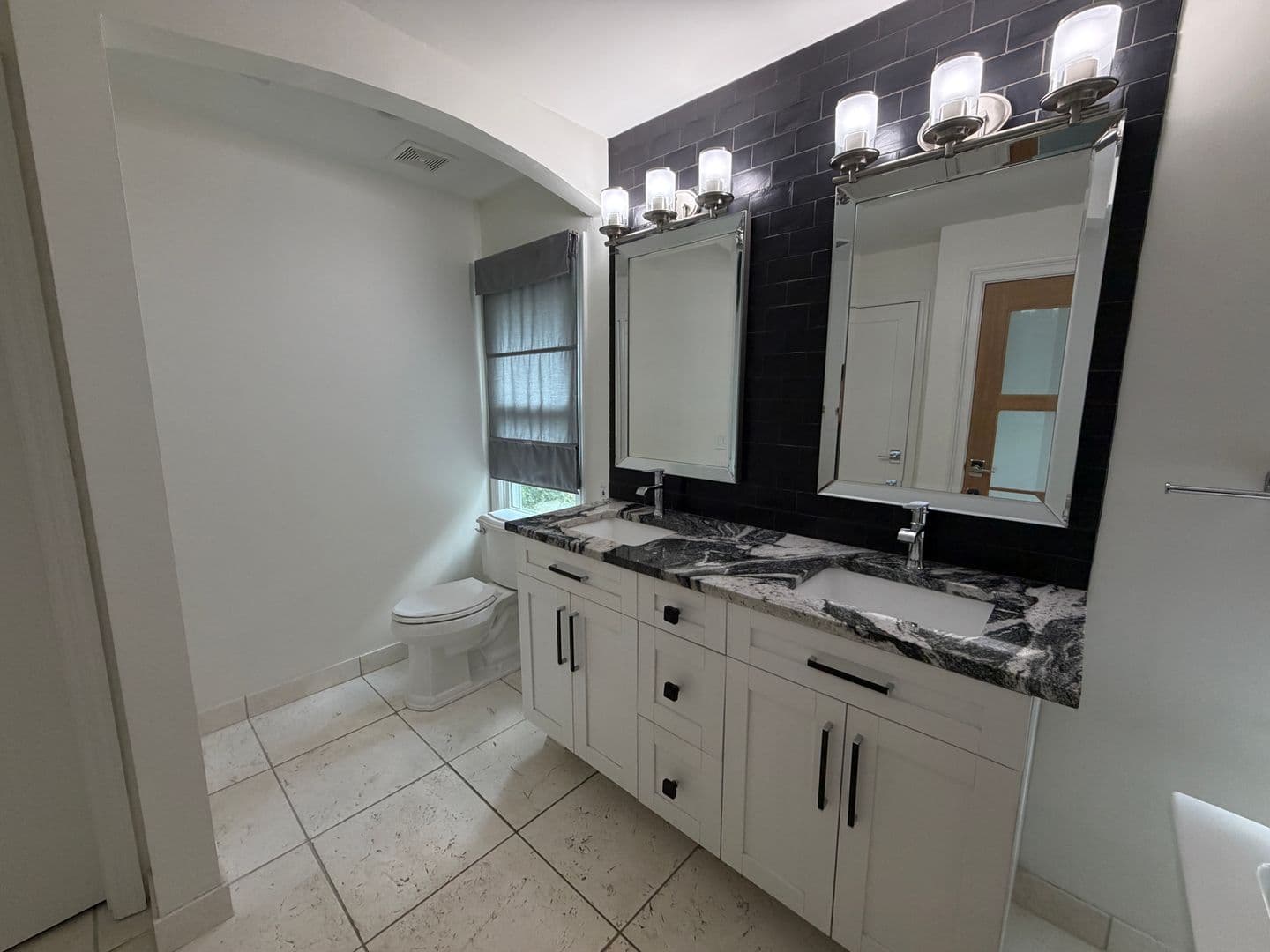 Marietta House: 807 Arbor Forest Place