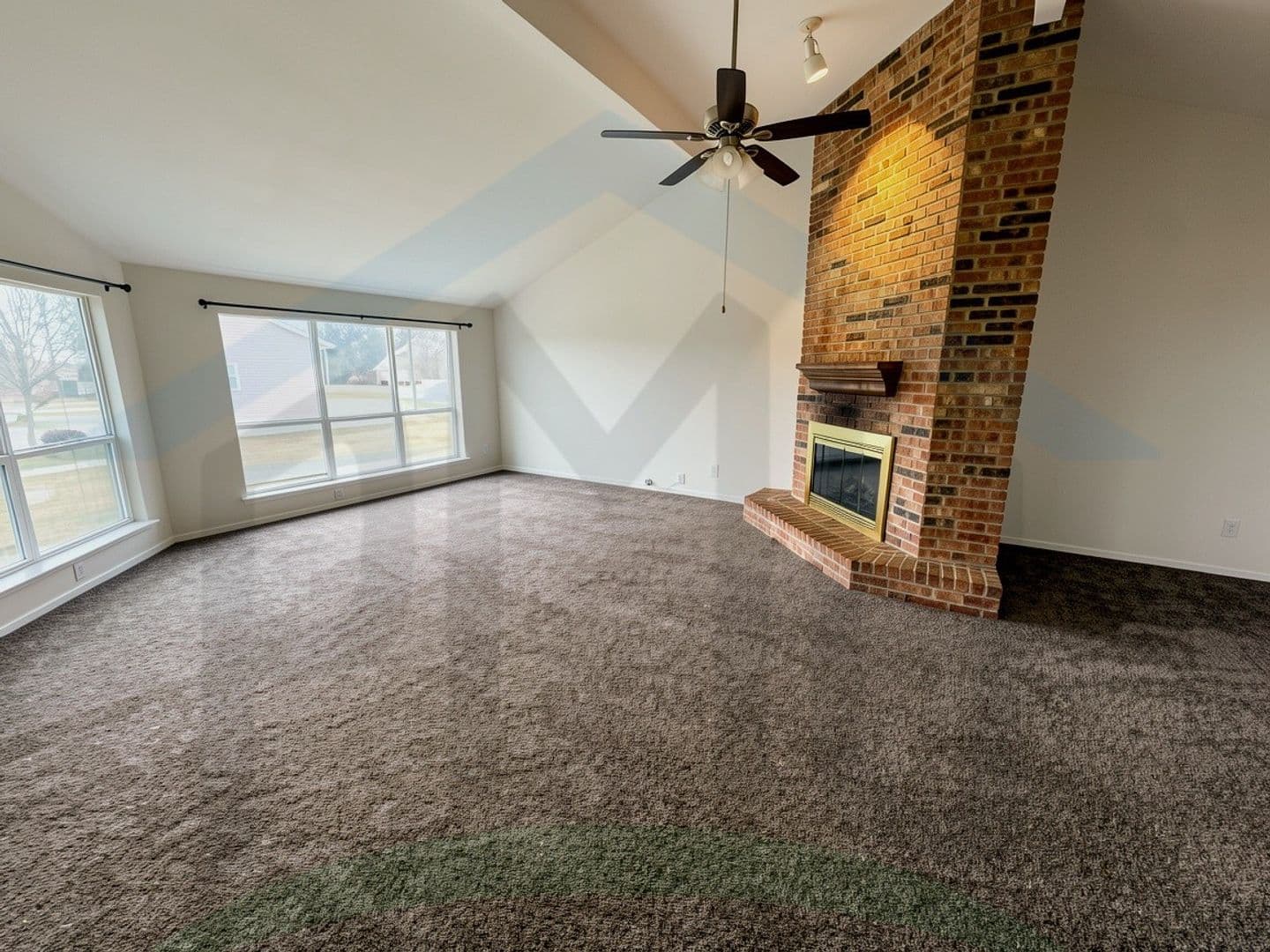Mesquite House: 322 Quail Hollow Dr