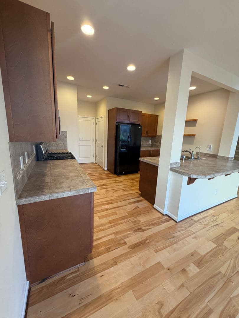 Maple Valley House: 27337 214th Ter Se