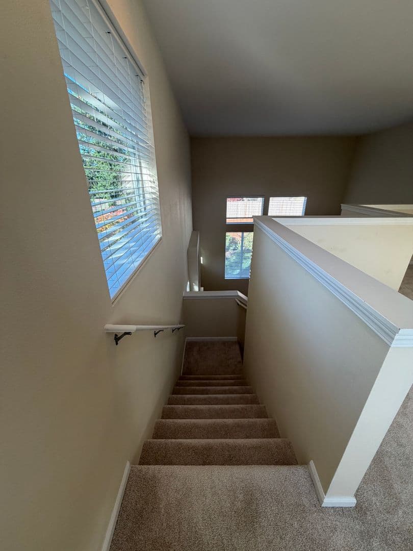 Maple Valley House: 27337 214th Ter Se