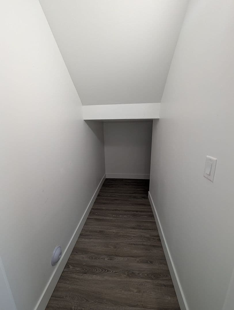 Chubbuck House: 5560 Trueman Unit C