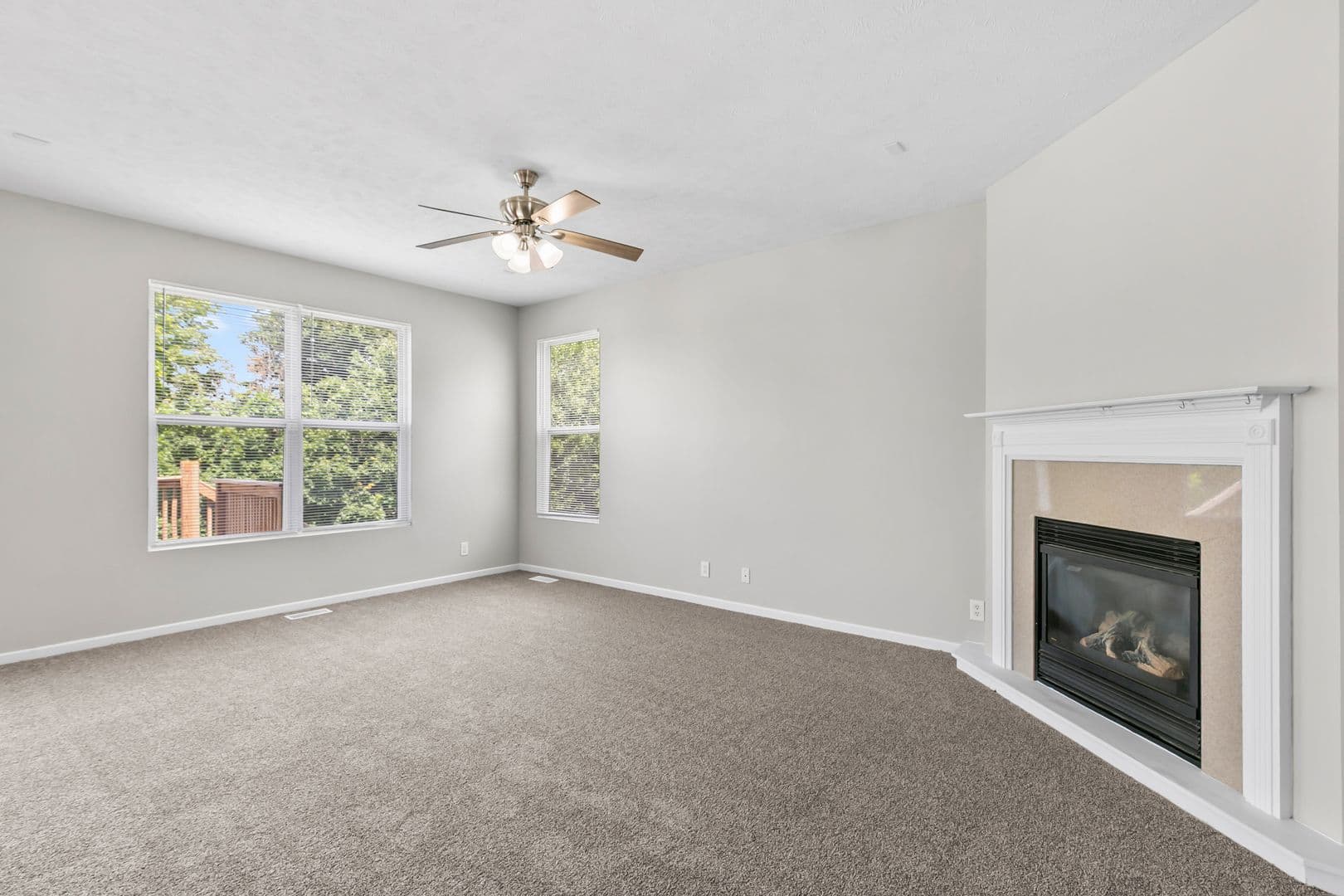 Omaha House: 19282 Orchard Ave.