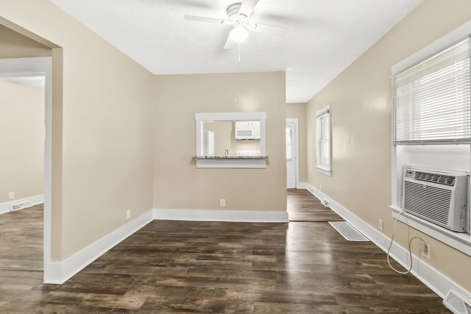 Omaha House: 4252 Maple Street