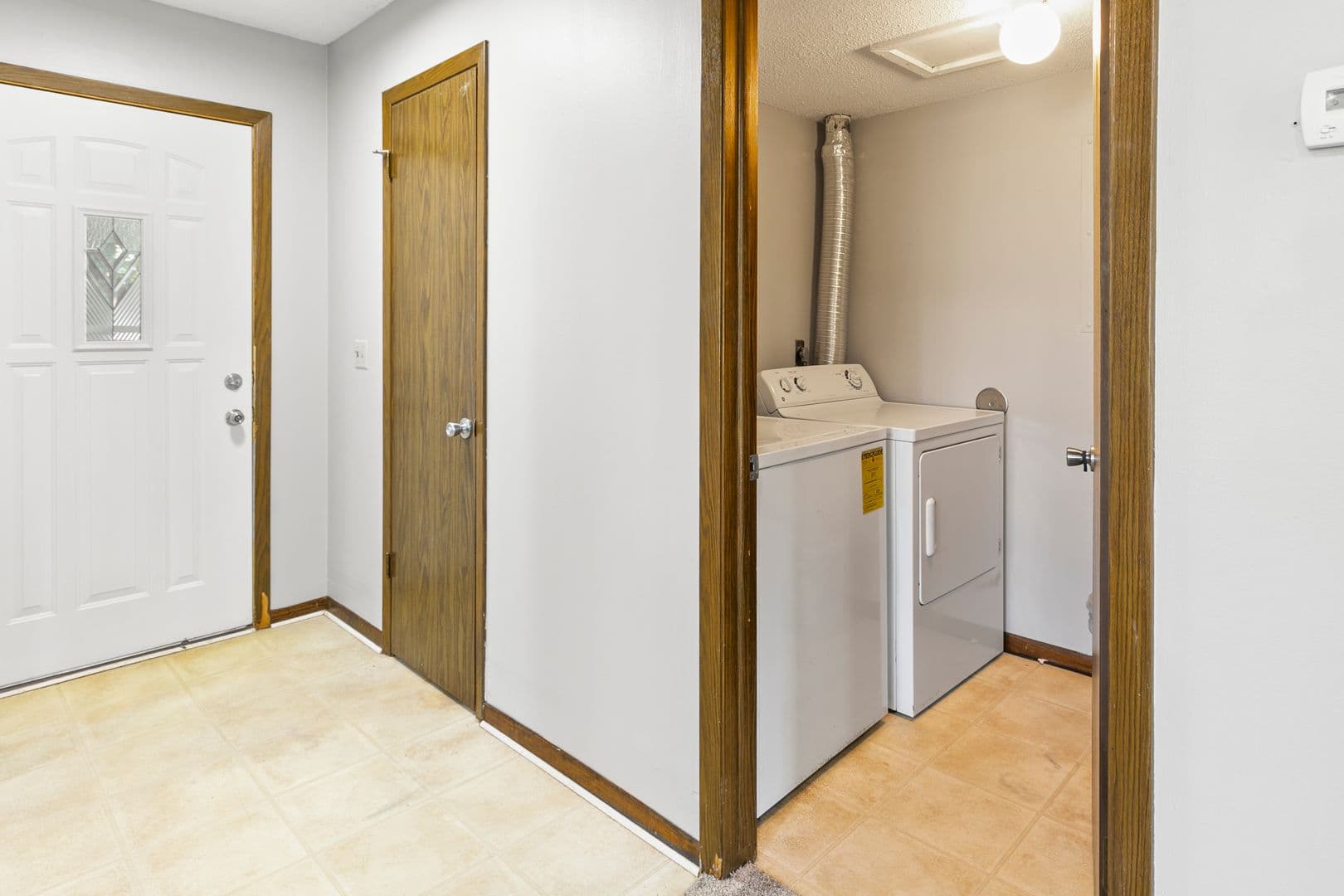 Omaha House: 9002 David Circle