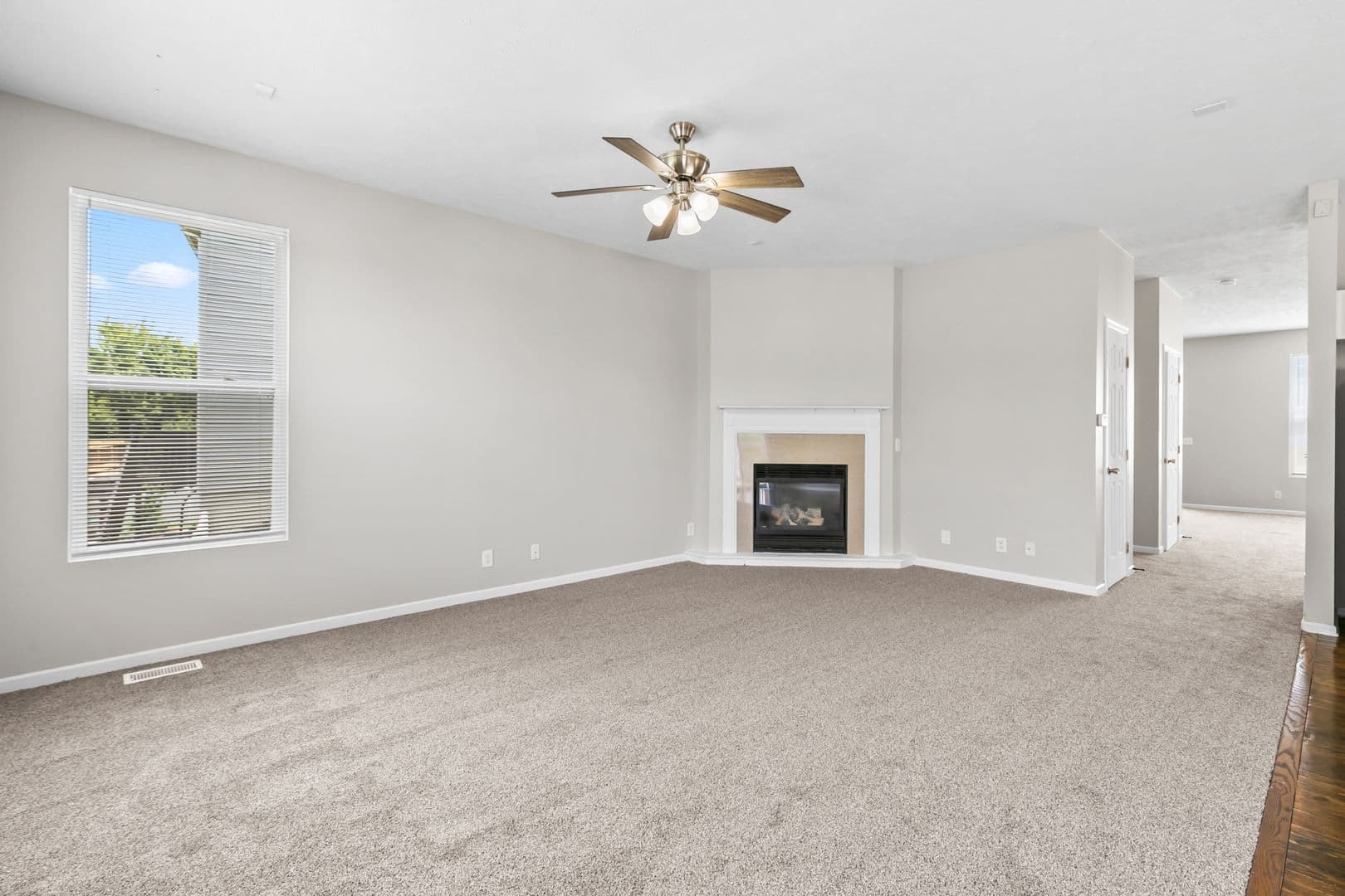 Omaha House: 19282 Orchard Ave.