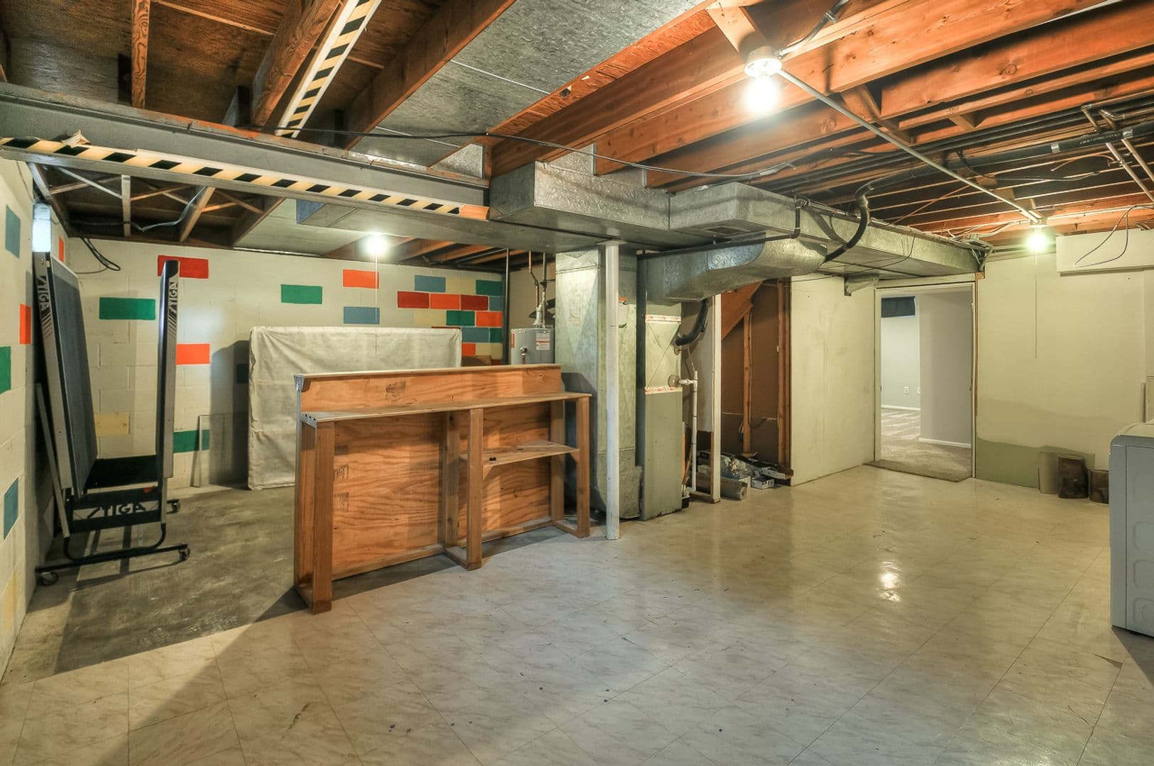 Omaha House: 5415 Poppleton Ave.