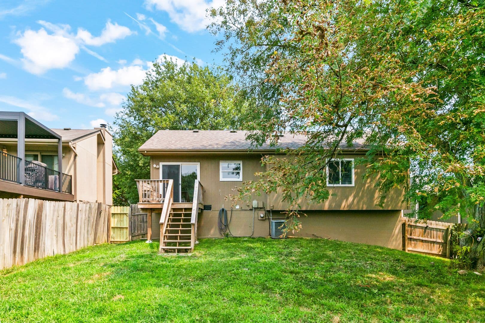 Omaha House: 5106 N 128th St