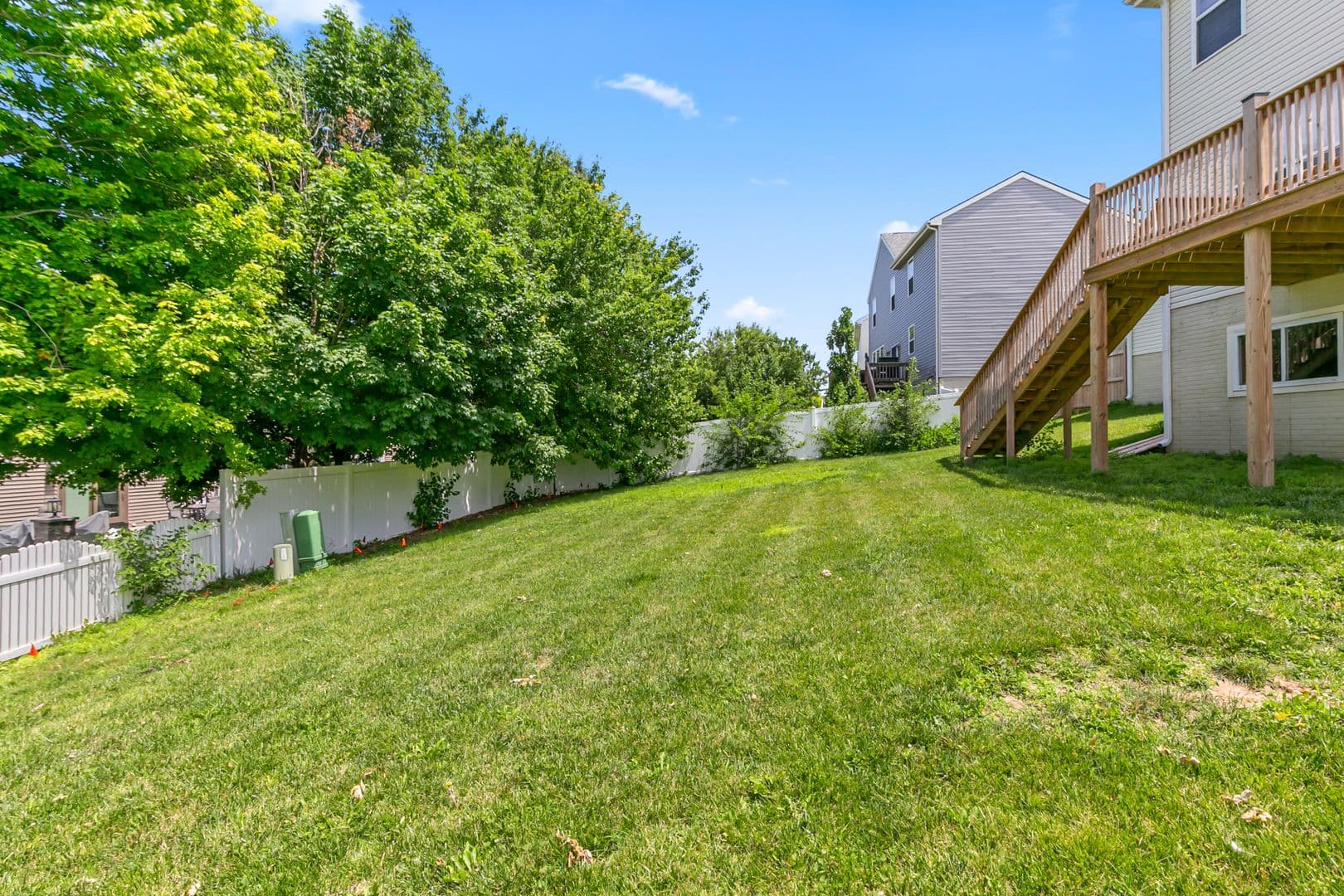 Omaha House: 19282 Orchard Ave.