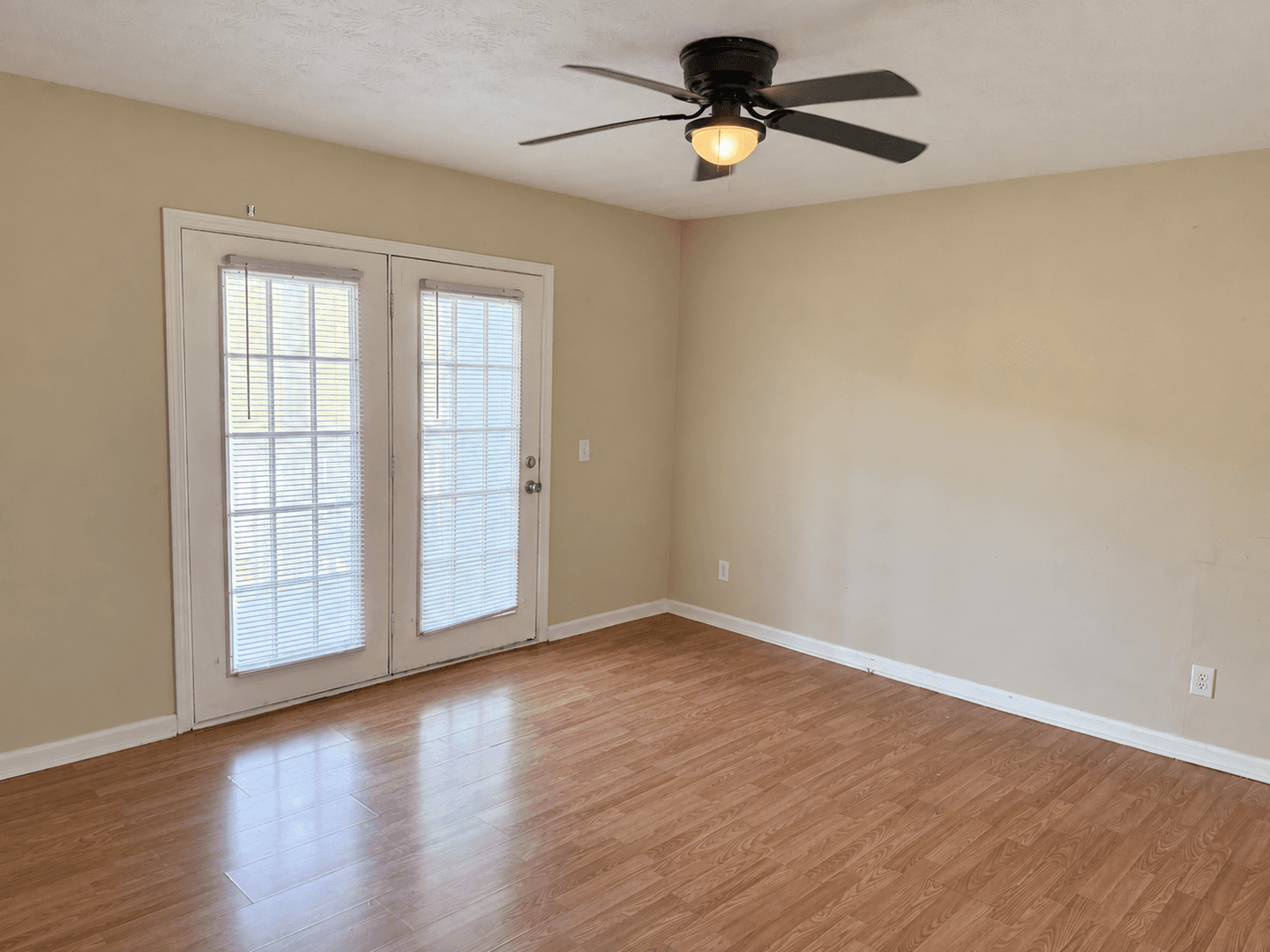 Hazard Apartment: 215 Weslee Way