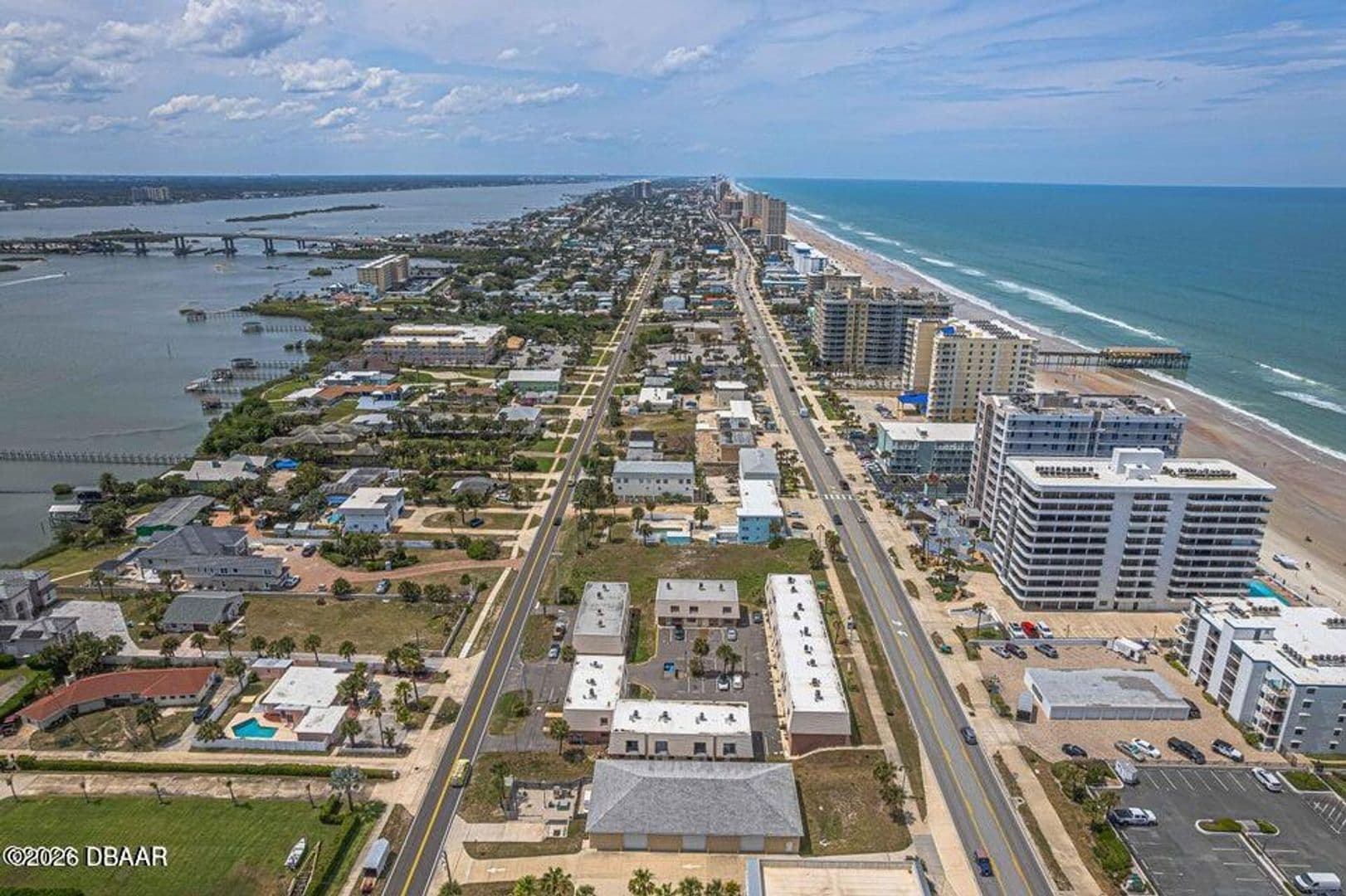 Daytona Beach House: 3750 S Atlantic Ave