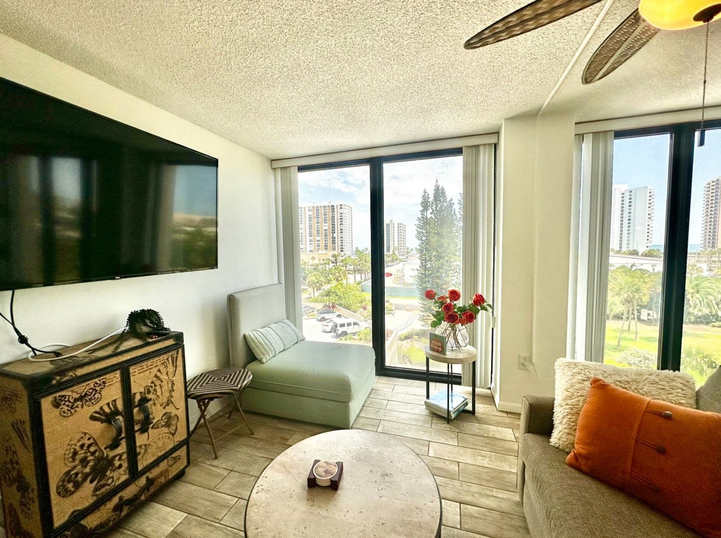 Daytona Beach House: 1 Oceans West Blvd