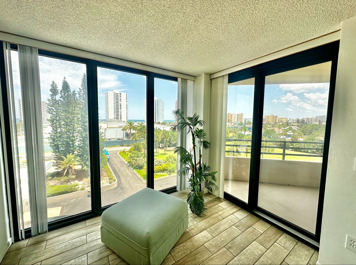 Daytona Beach House: 1 Oceans West Blvd