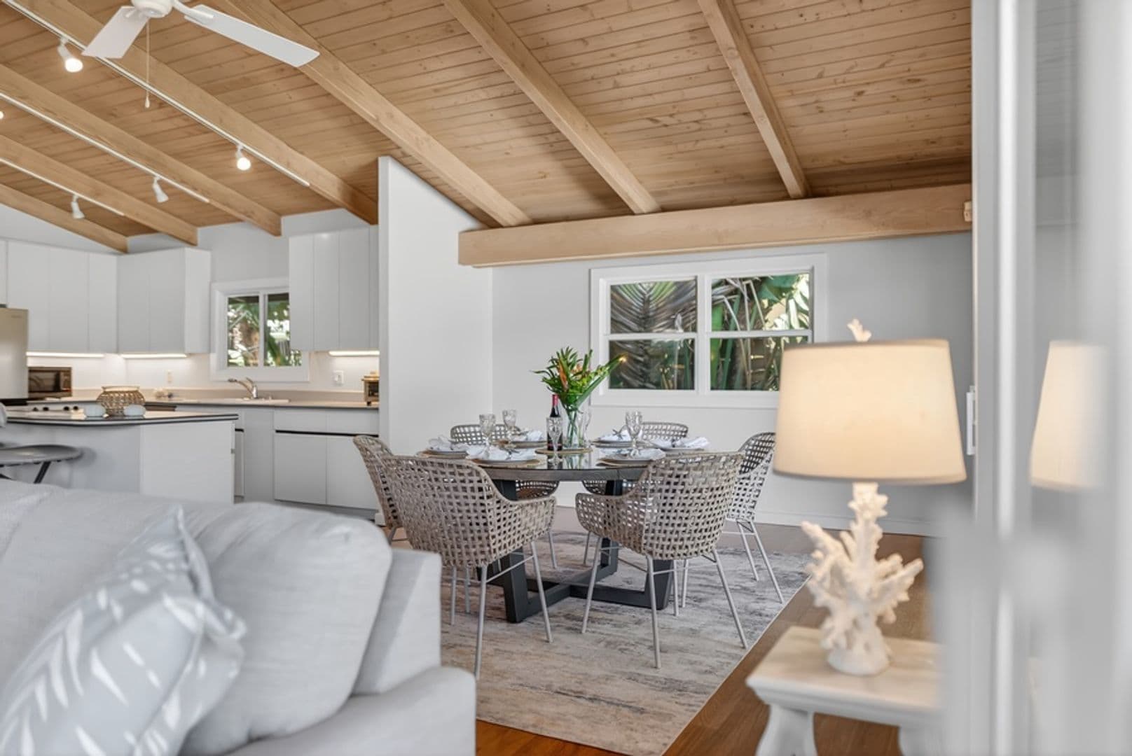 Haleiwa House: 59-60 Huelo Street
