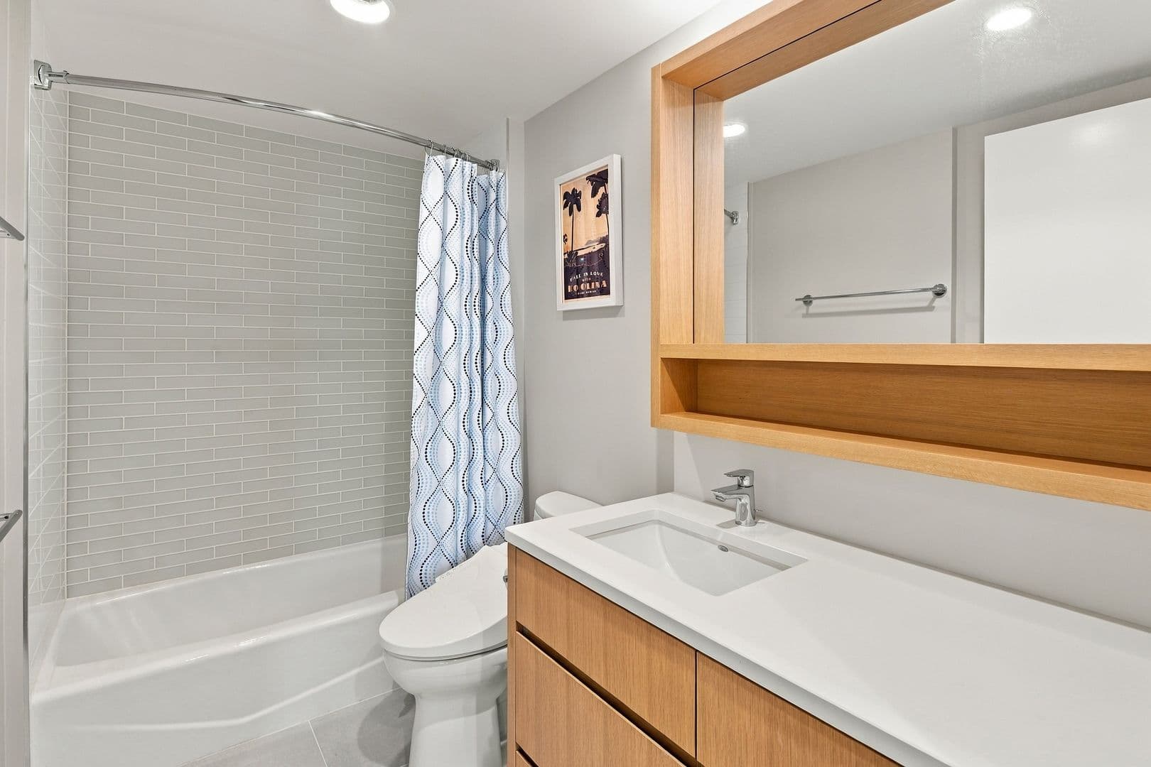 Honolulu Condo: 1388 Kapiolani Blvd #2810