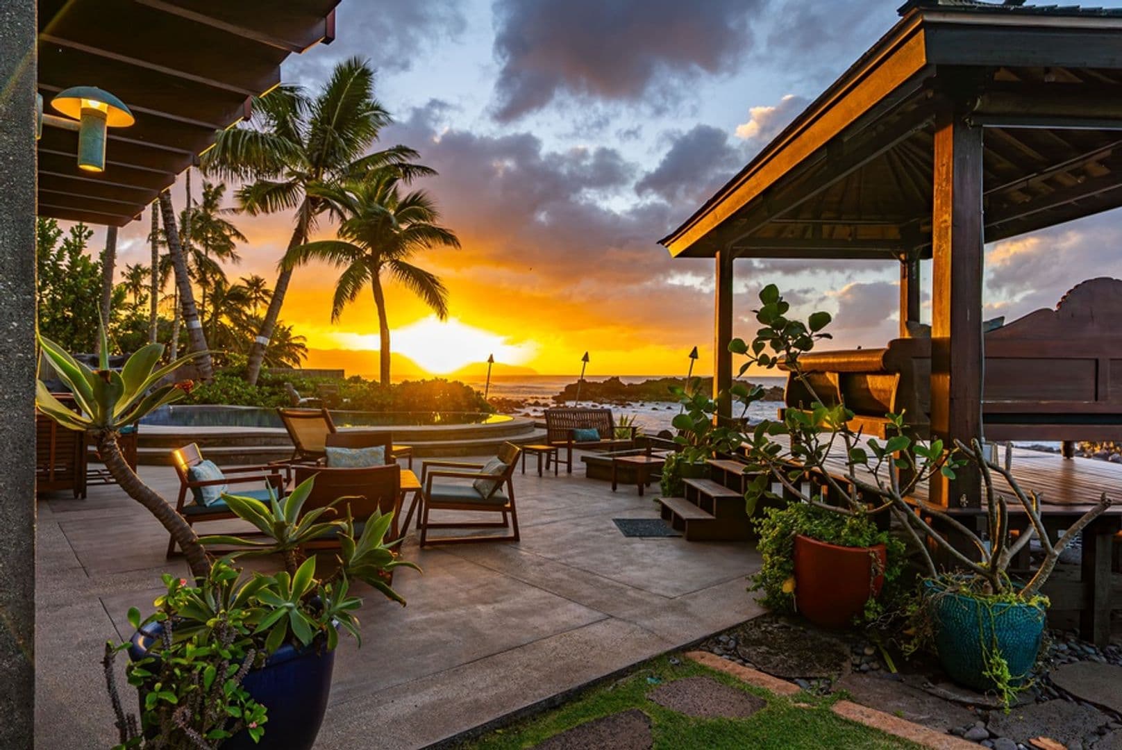 Haleiwa House: 61-205 Kamehameha Highway