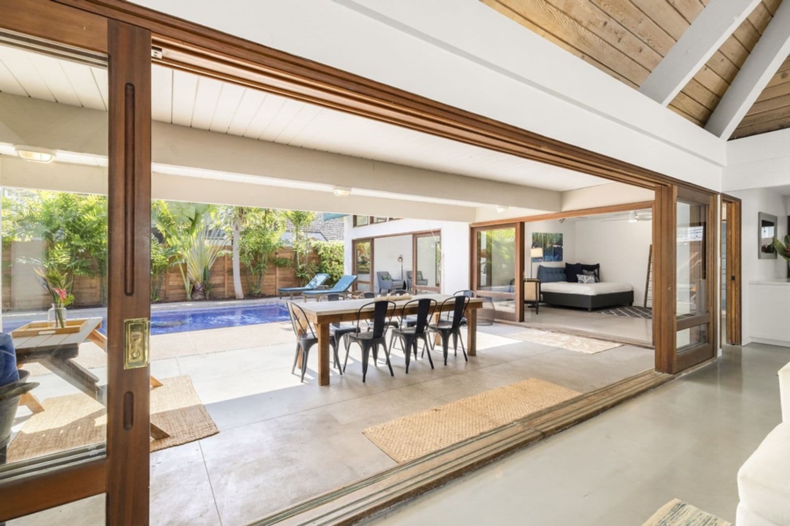 Kailua House: 165 Kailuana Loop