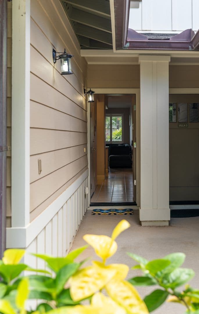 Kapolei House: 92-1508 Aliinui Drive #2