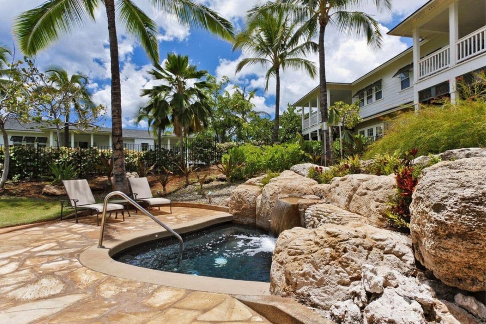 Kapolei House: 92-1192 Olani St