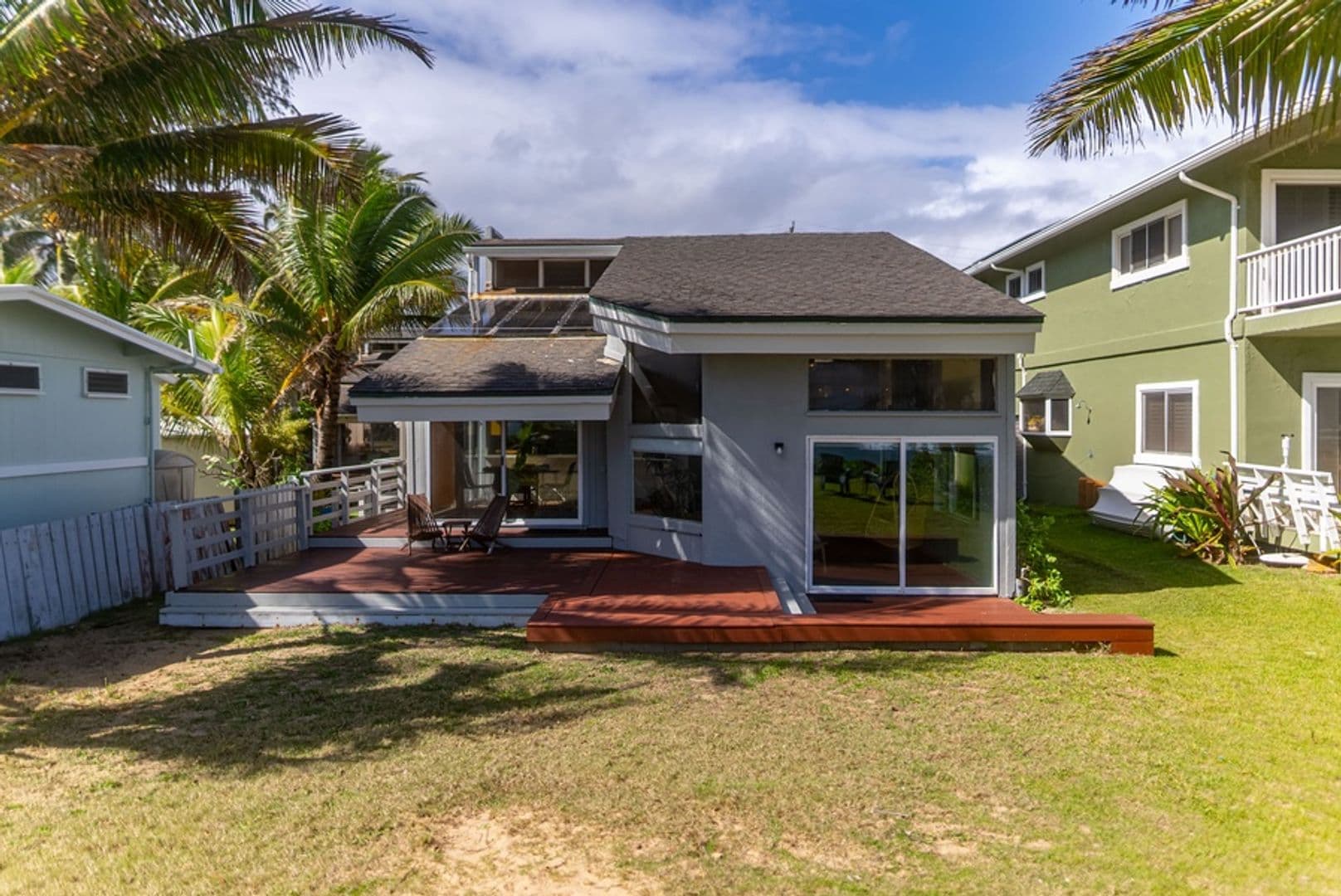 Laie House: 55-551 Kamehameha Highway