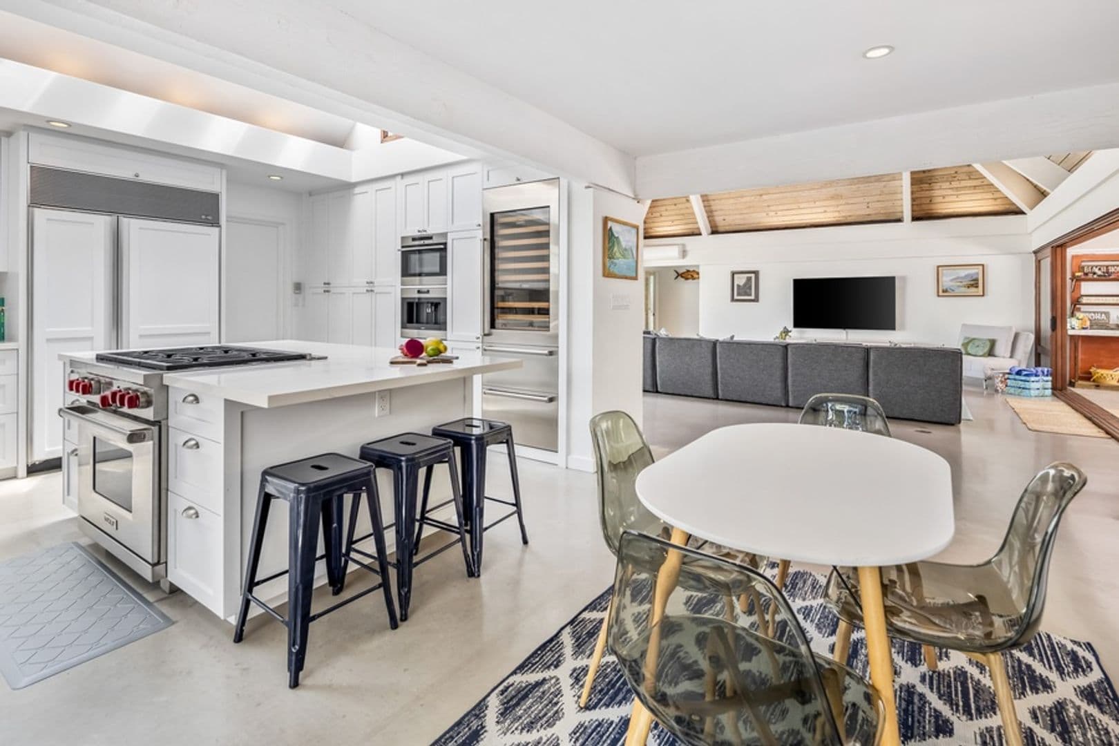 Kailua House: 165 Kailuana Loop