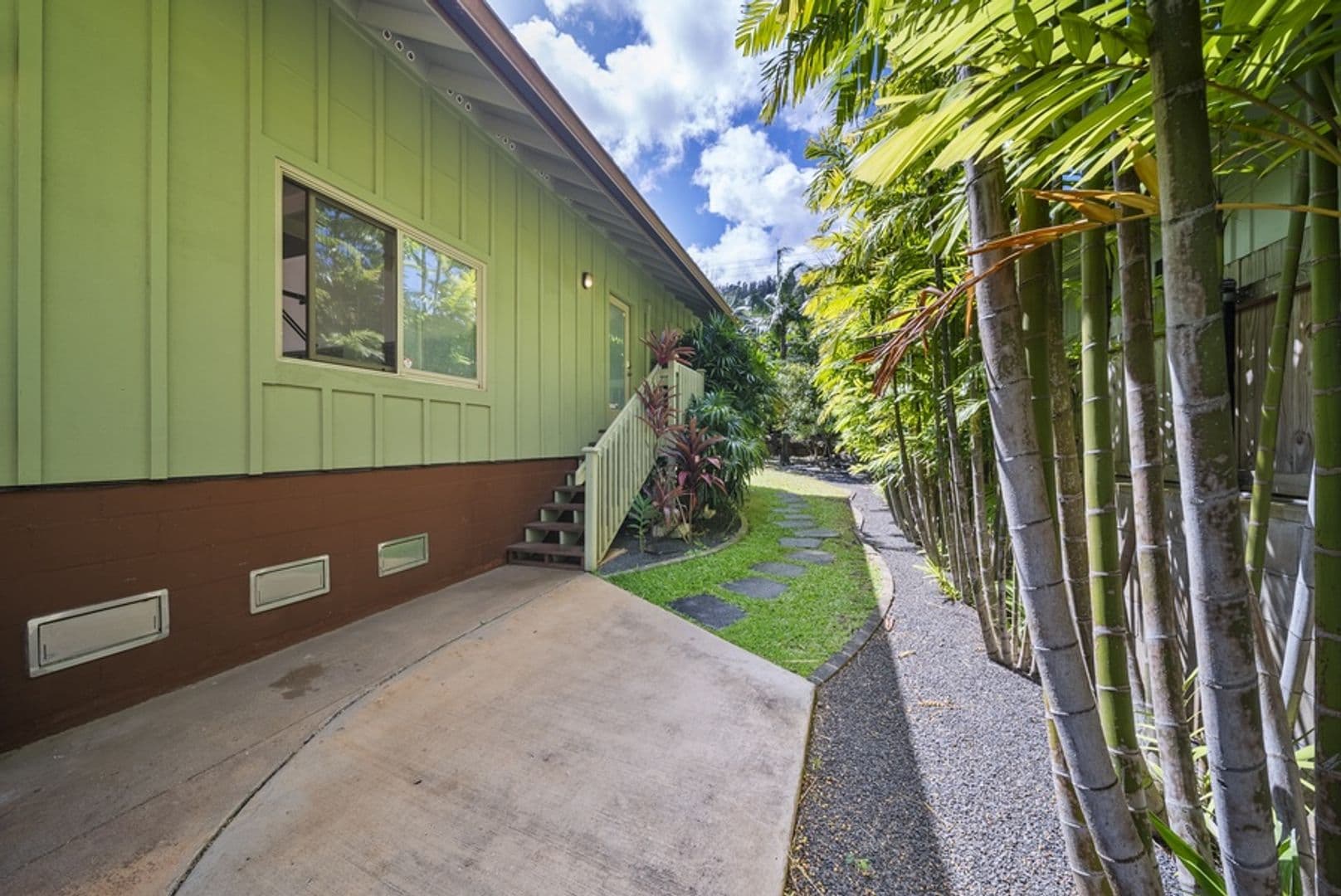 Haleiwa House: 58-126 Napo'onala Place
