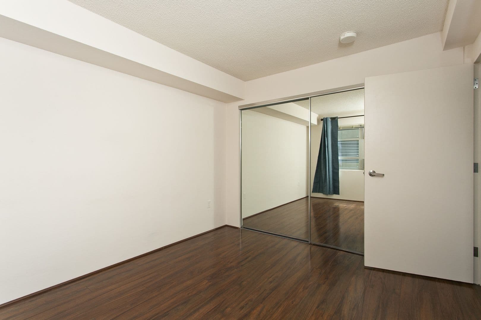 Honolulu Condo: 801 South St #503