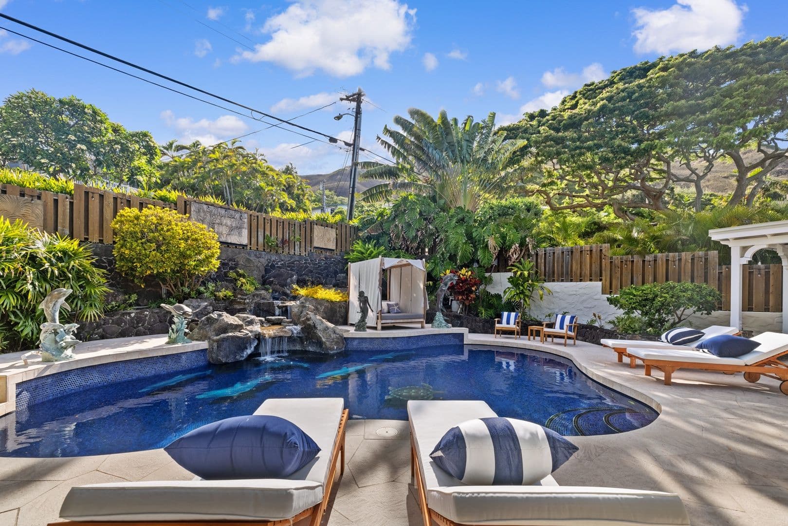 Kailua House: 326 Lanipo Drive