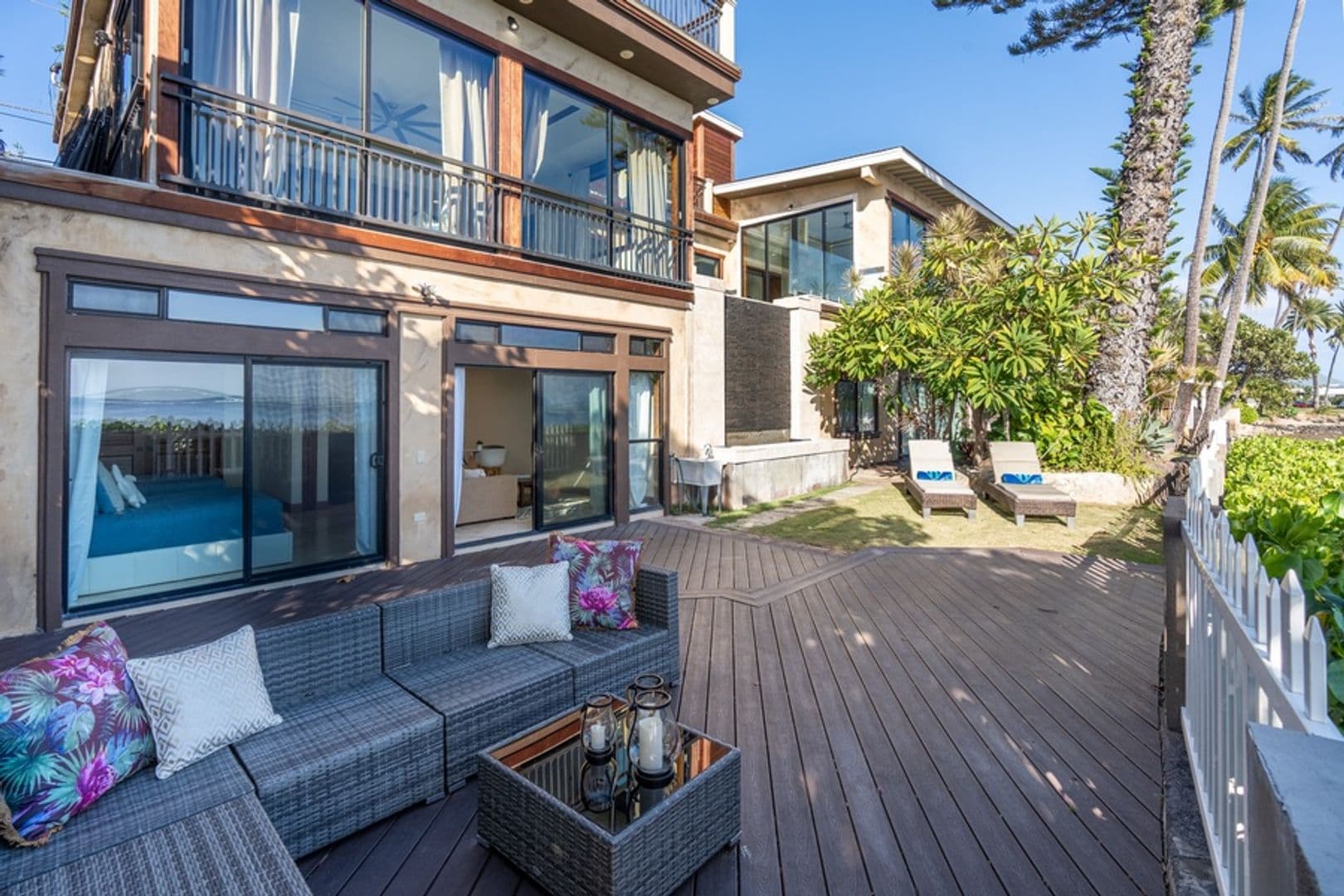 Honolulu House: 5017 Kalanianaole Hwy