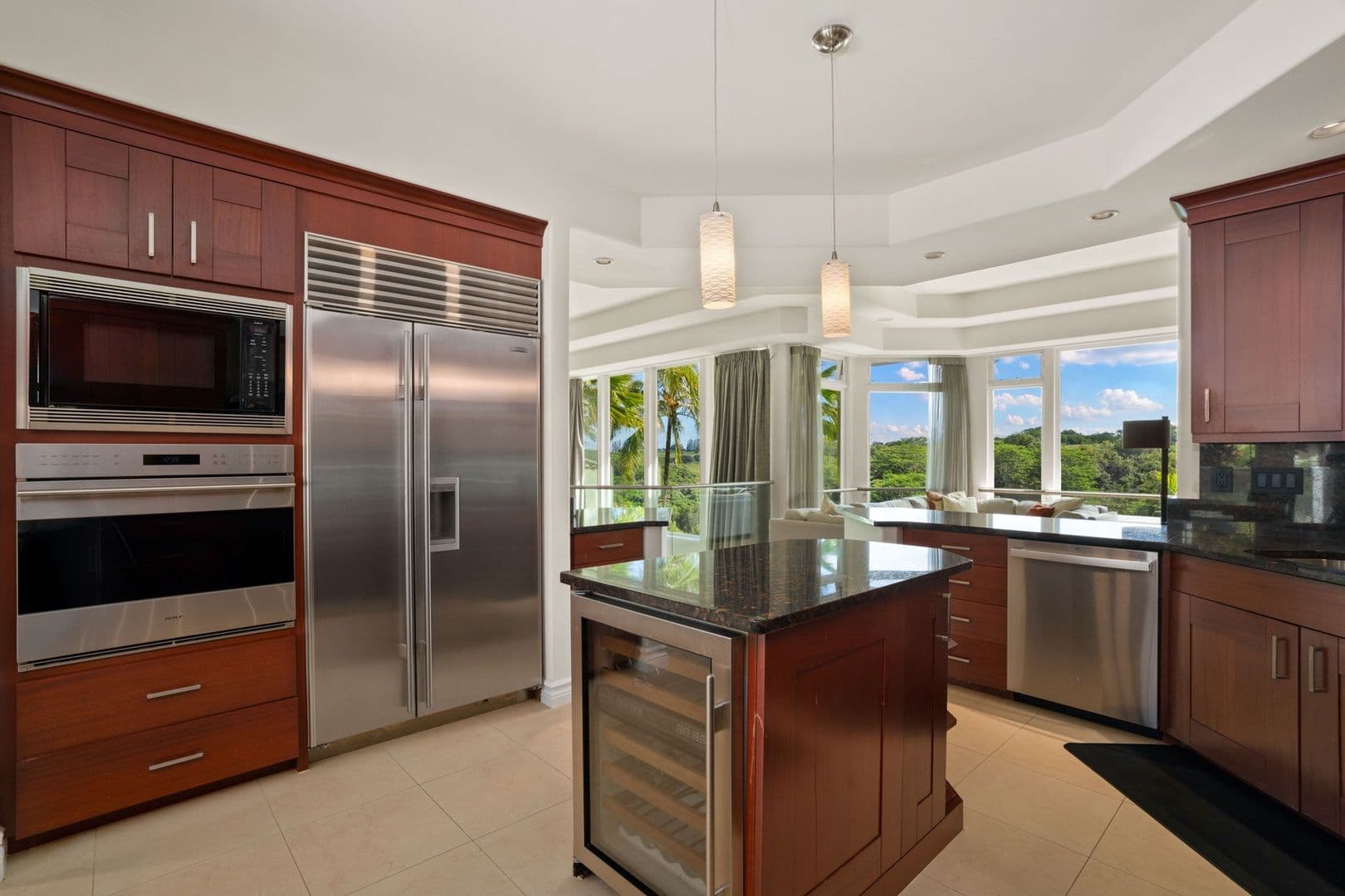 Princeville House: 4100 Queen Emma's Drive