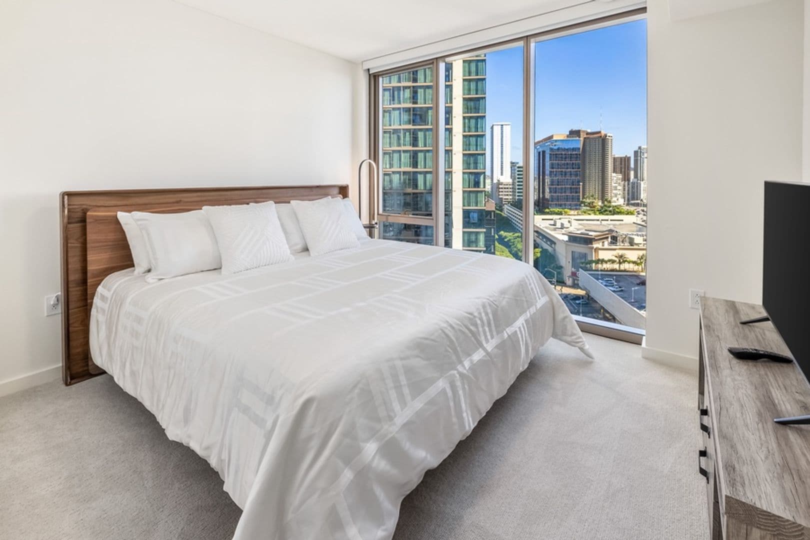 Honolulu Condo: 1388 Kapiolani Boulevard
