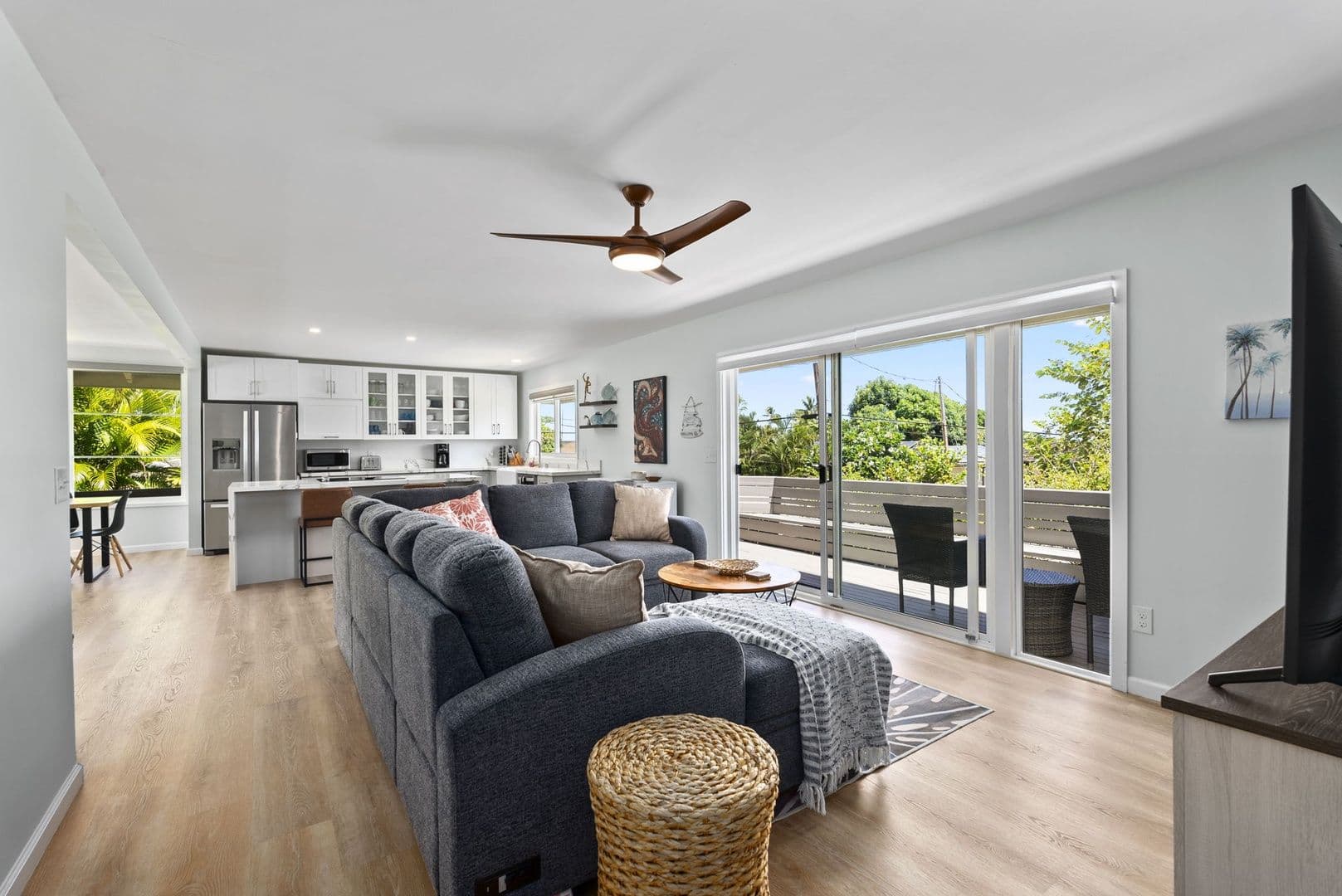 Kailua House: 1445 Mokolea Dr