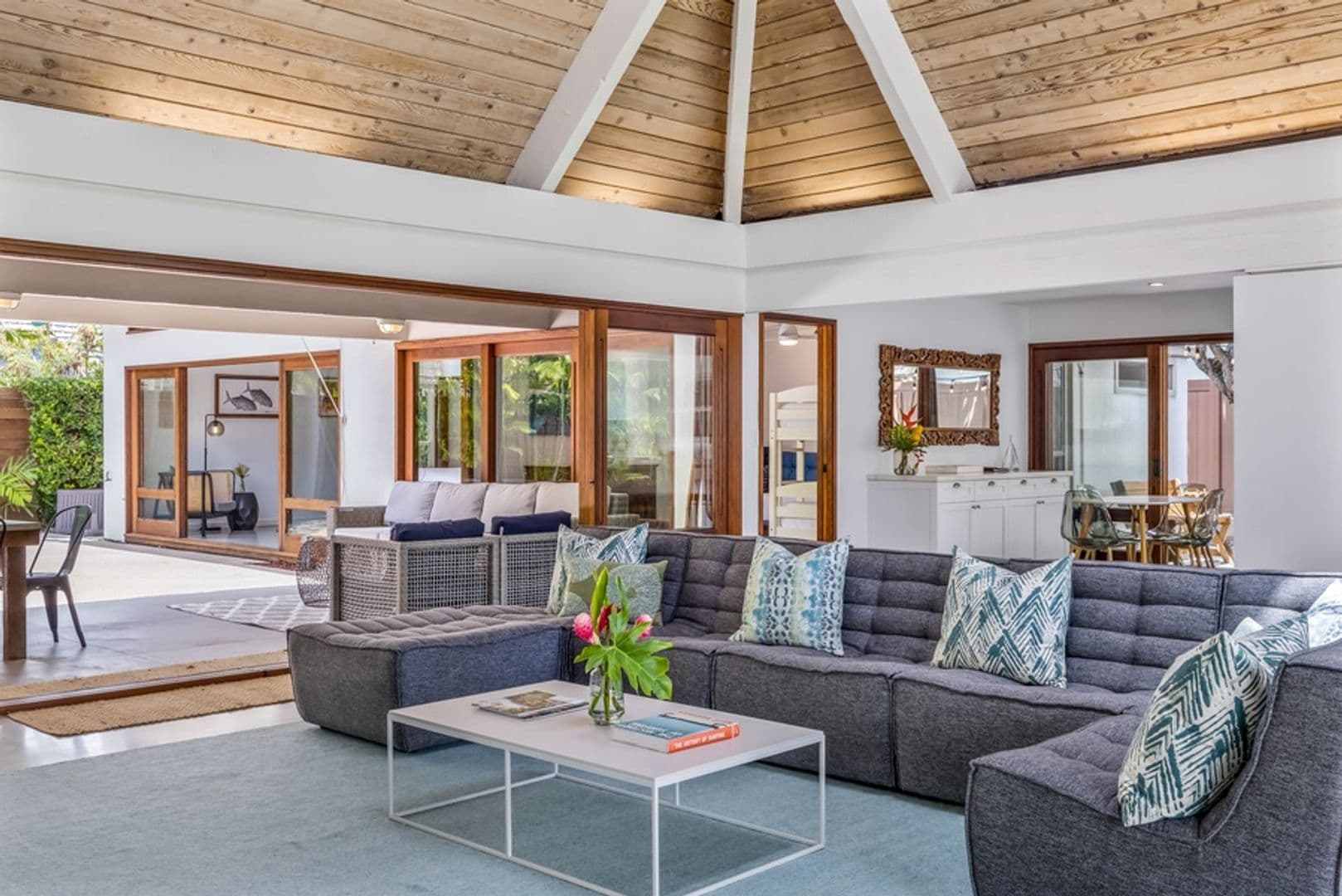 Kailua House: 165 Kailuana Loop