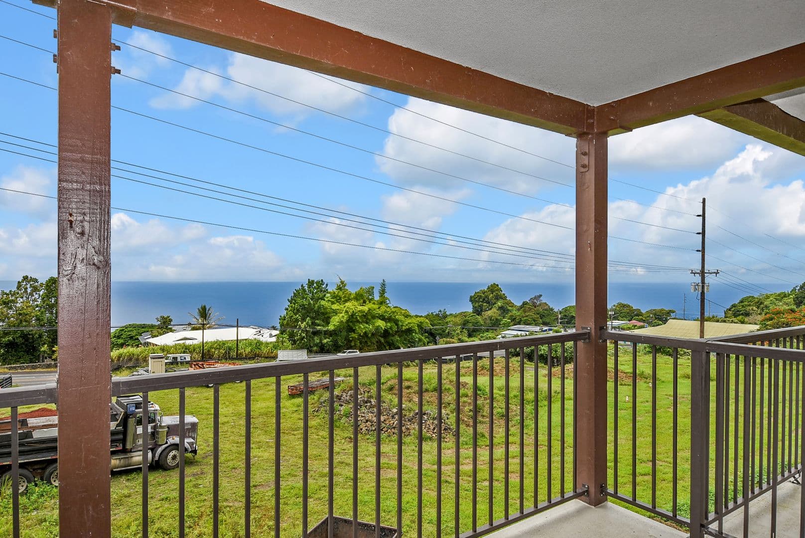 Captain Cook Apartment: 81-6229 Hind Rd