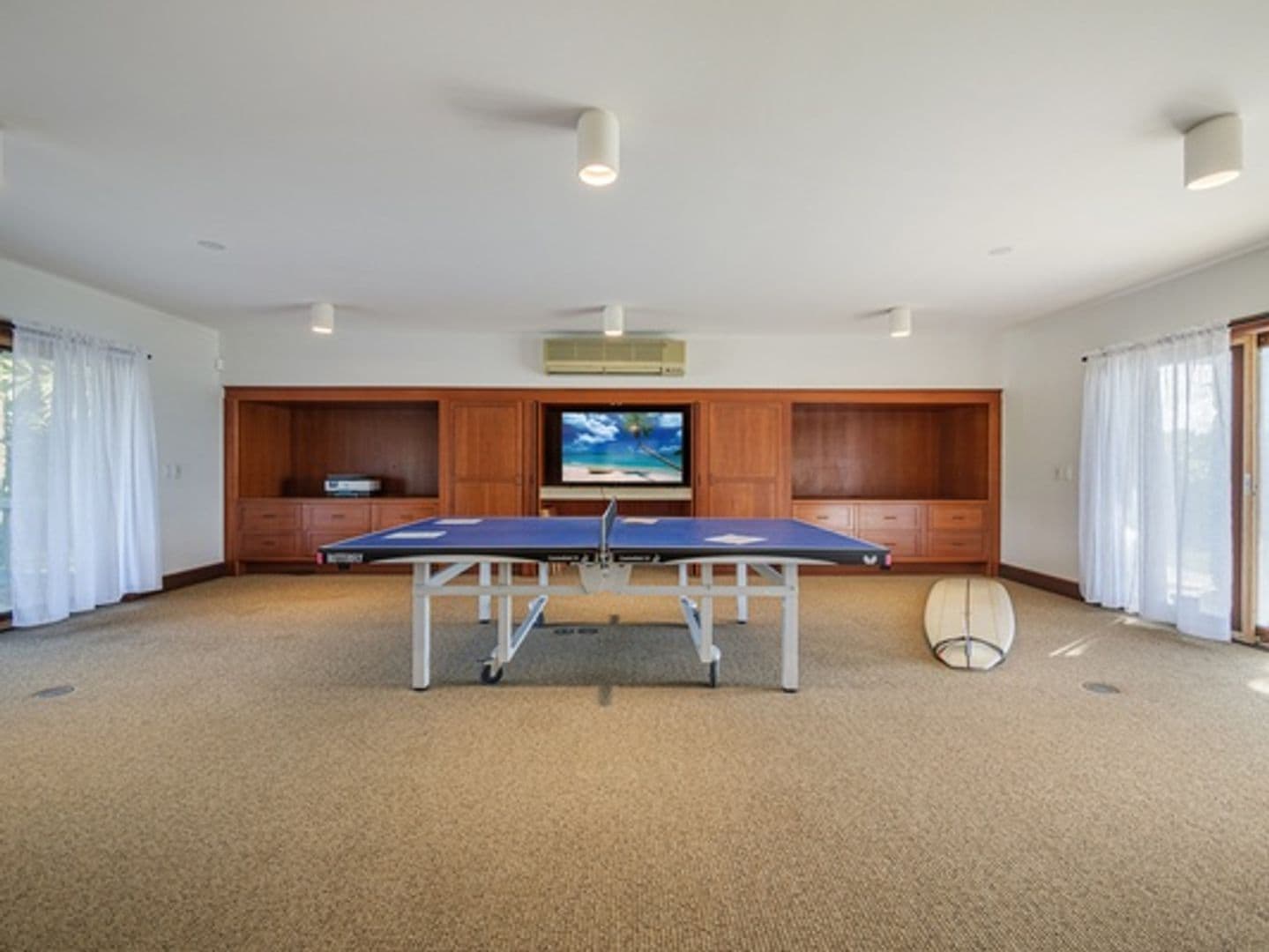 Waianae House: 87-579 Farrington Hwy