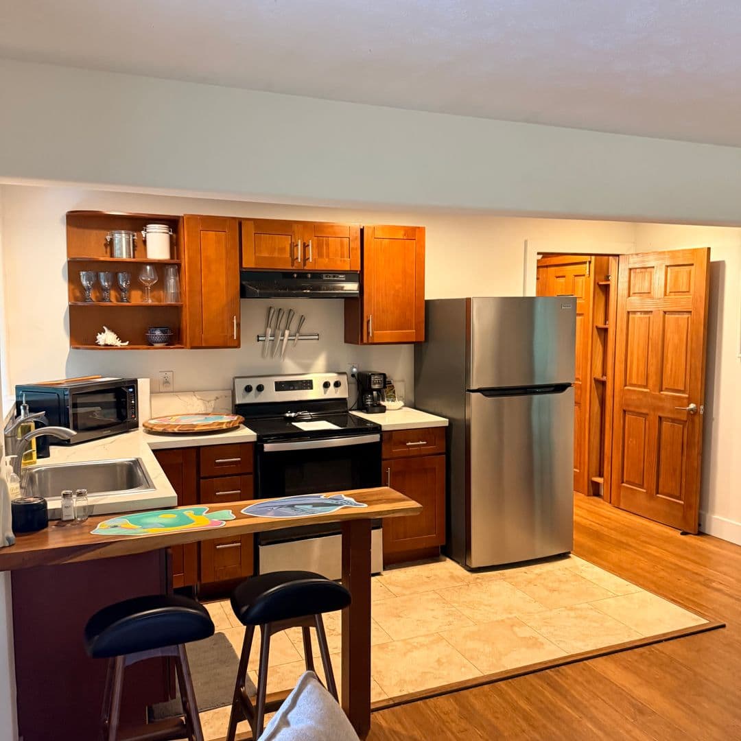 Haiku House: 4510 Waha Pl