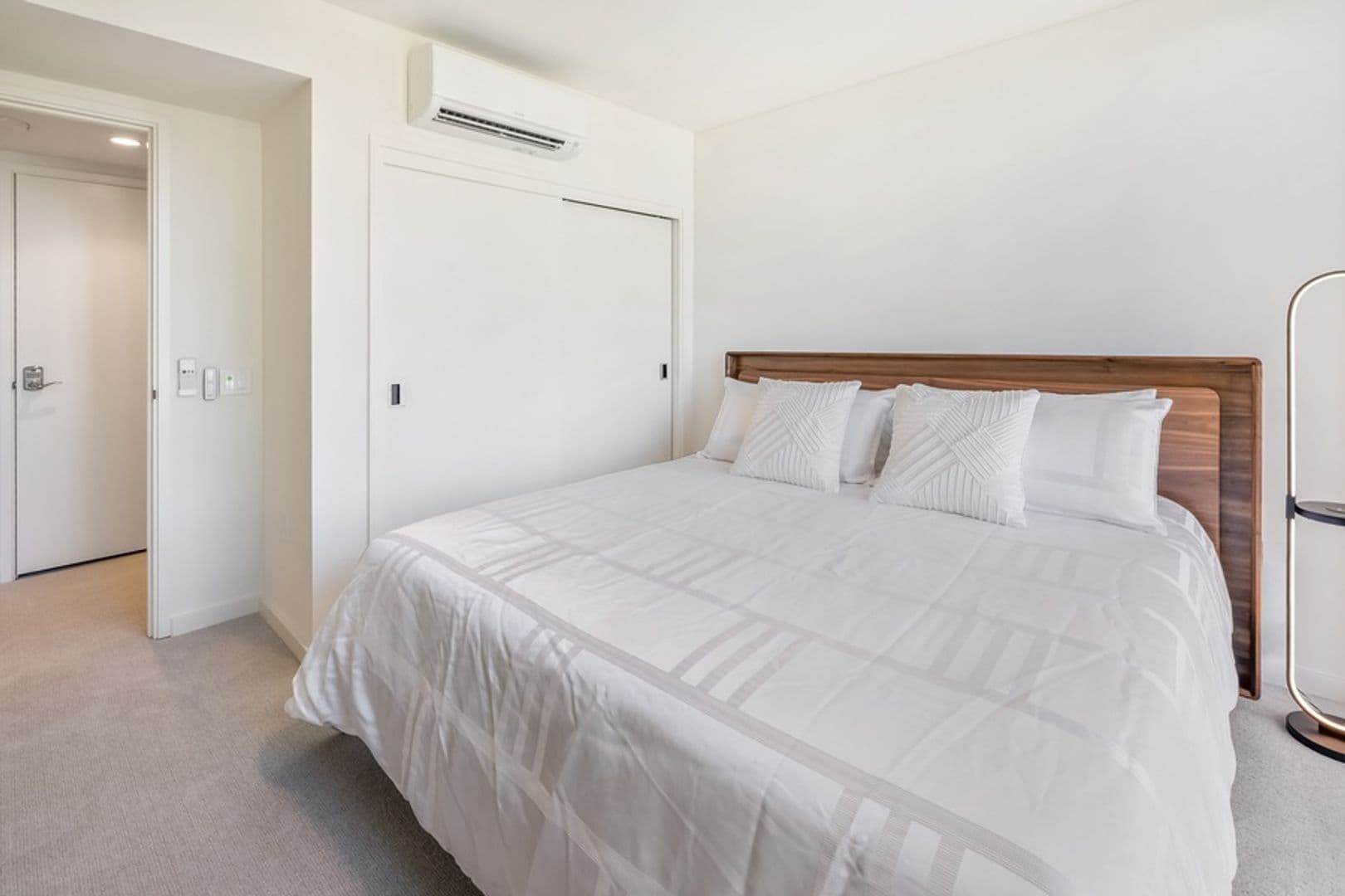 Honolulu Condo: 1388 Kapiolani Boulevard