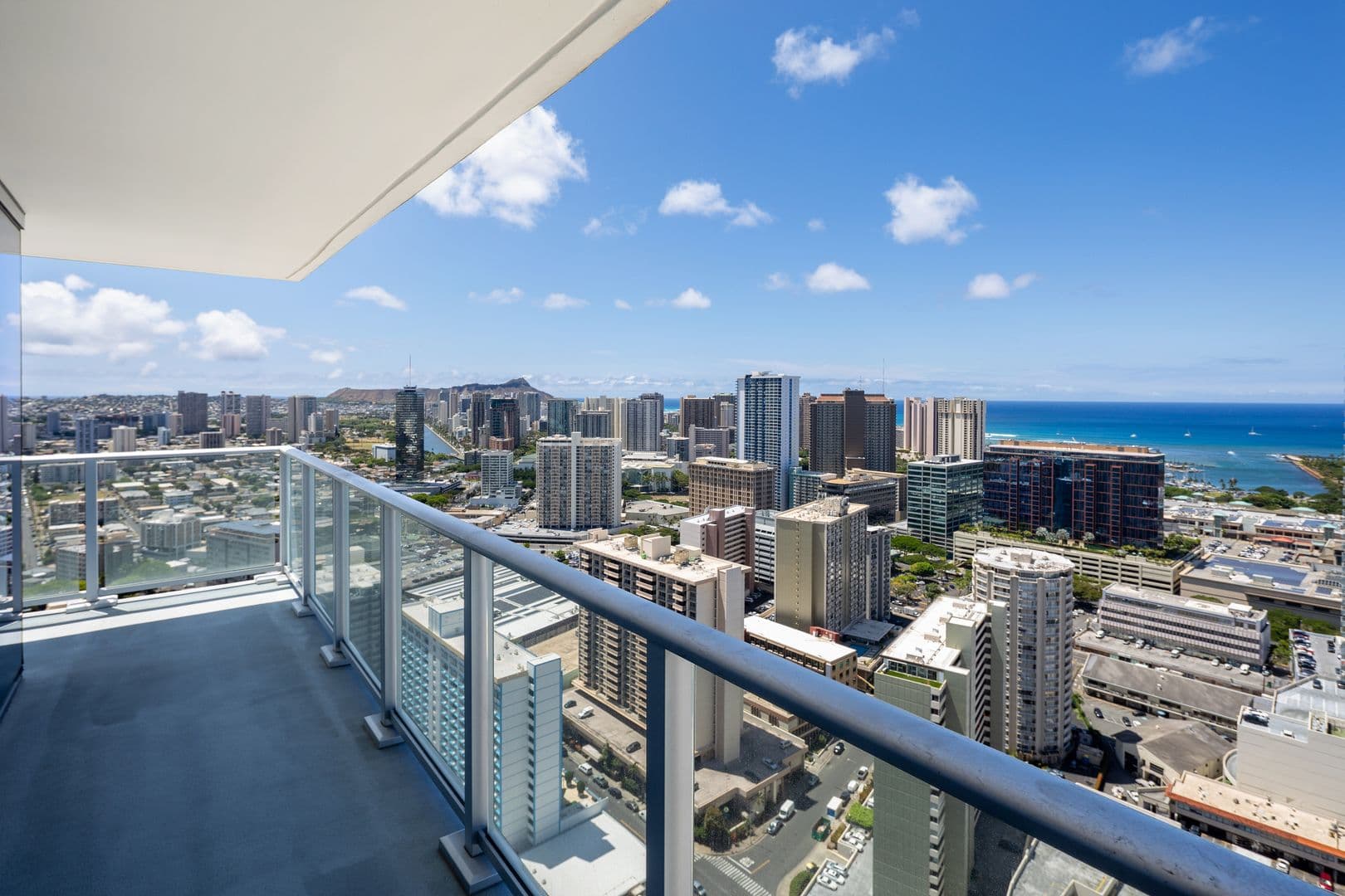 Honolulu Condo: 1500 Rycroft St #3919R