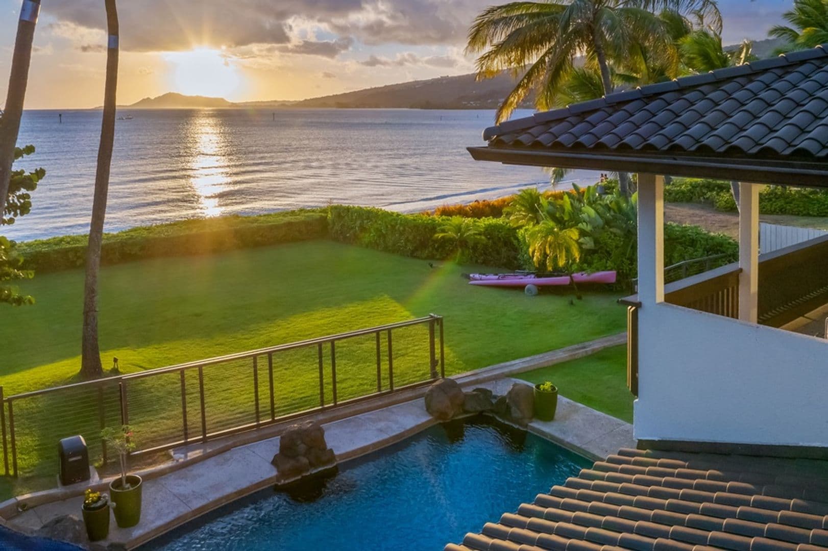 Honolulu House: 201 Portlock Road