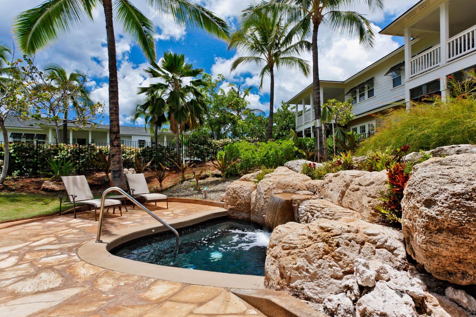 Kapolei House: 92-1158-1 Olani Street