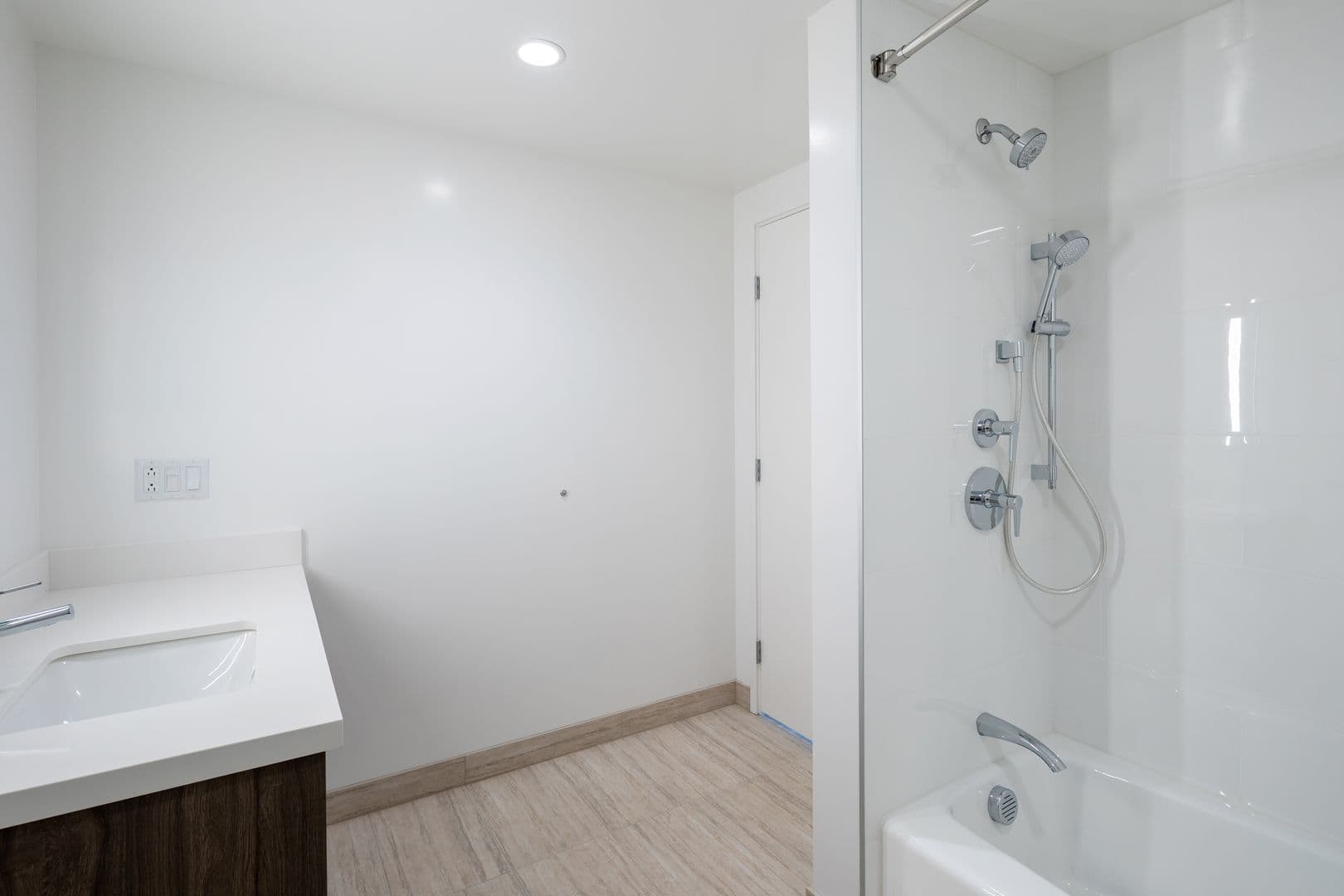 Honolulu Condo: 1500 Rycroft St #3919R