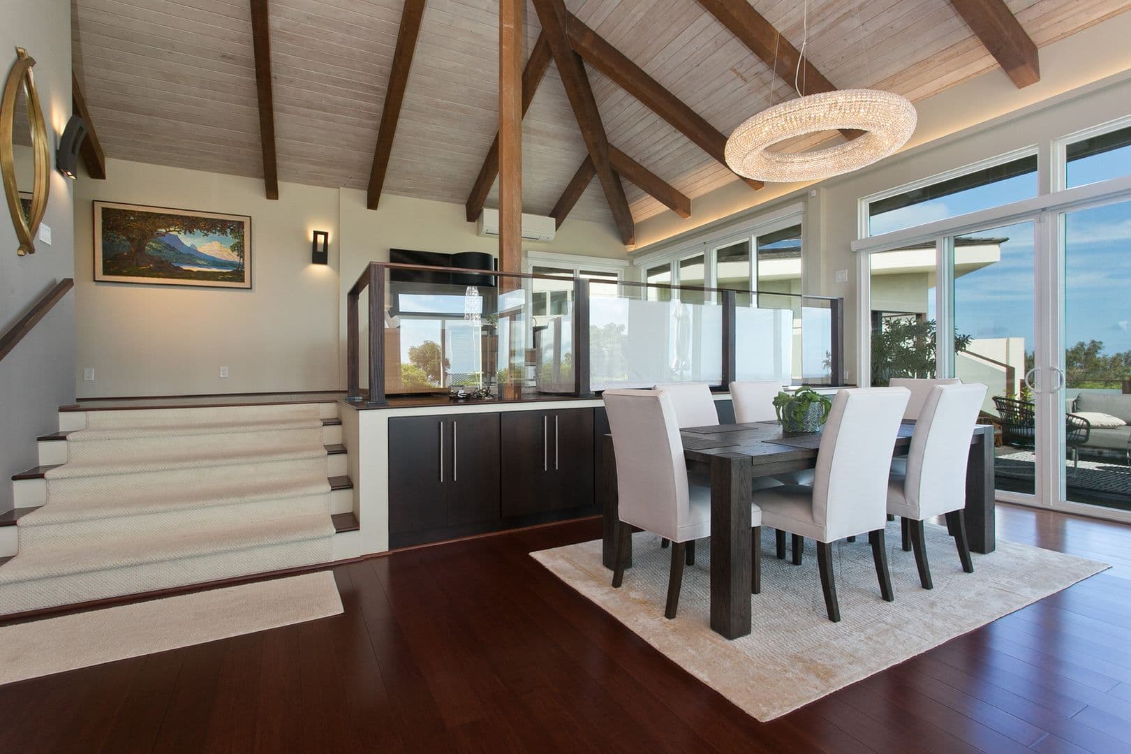 Honolulu House: 357 Lelekepue Pl