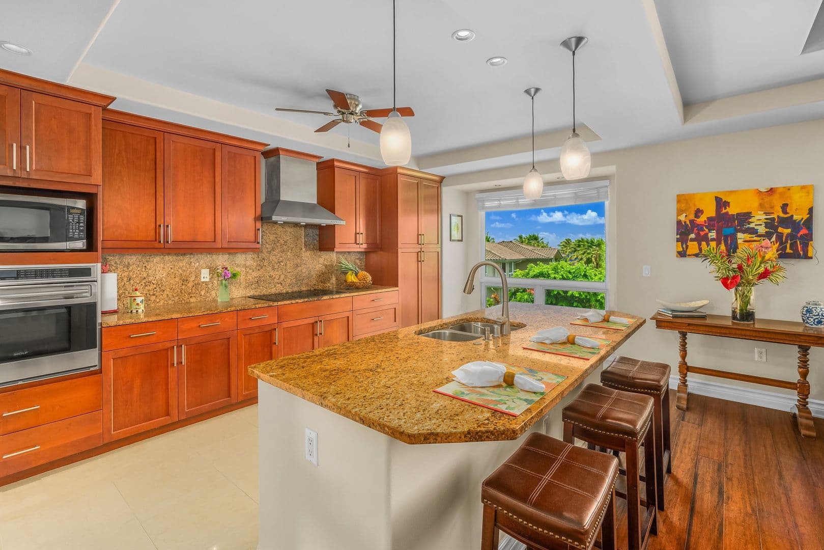 Princeville House: 4100 Queen Emma's Dr #58