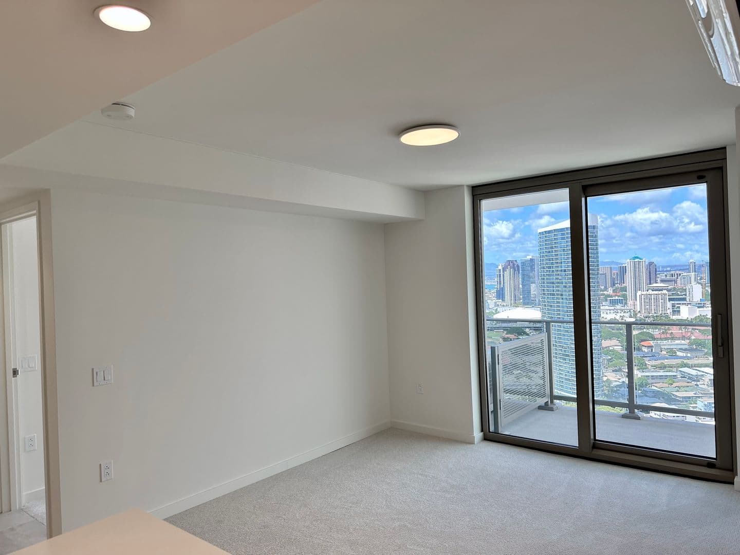 Honolulu House: 1388 Kapiolani Blvd #3310