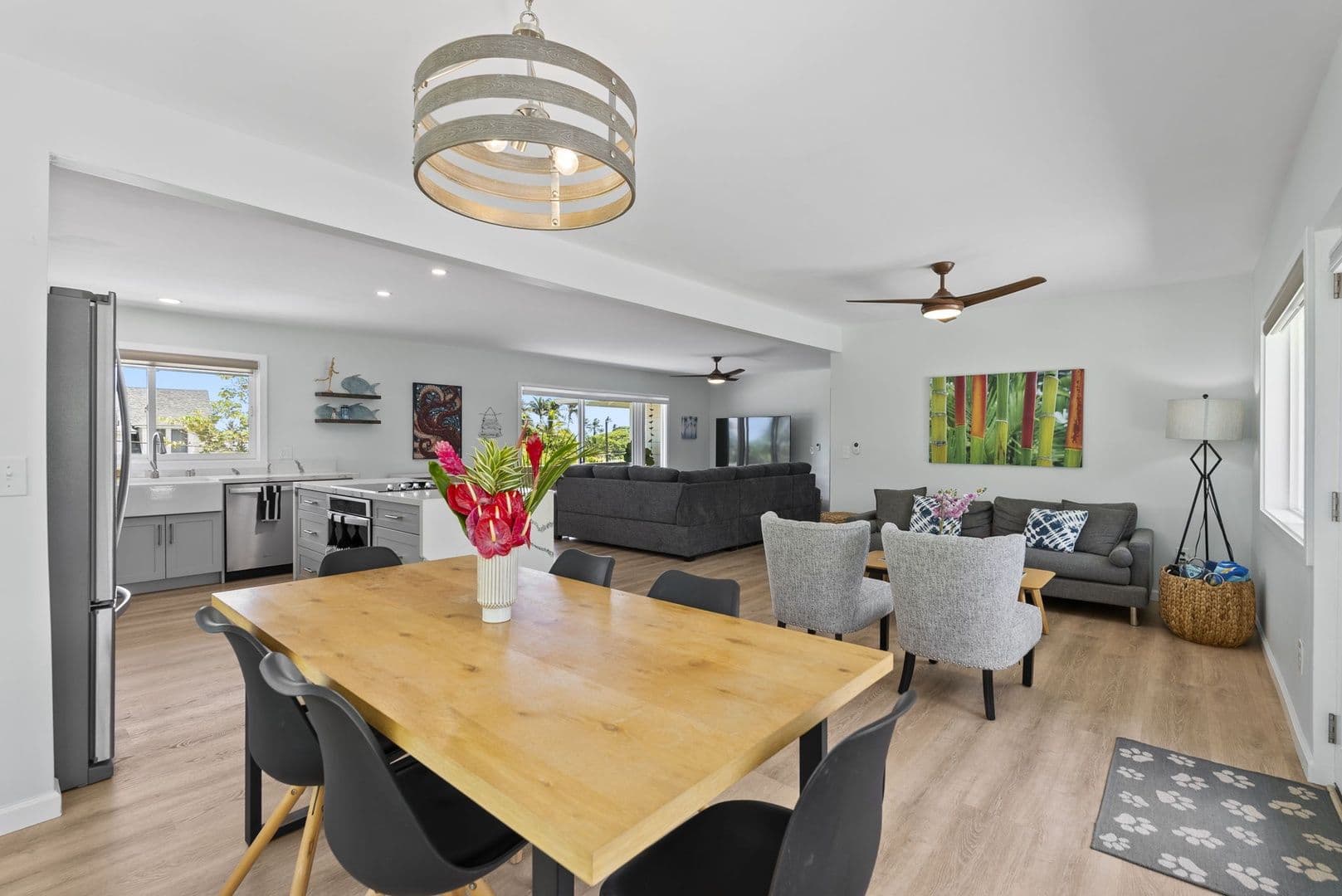 Kailua House: 1445 Mokolea Dr