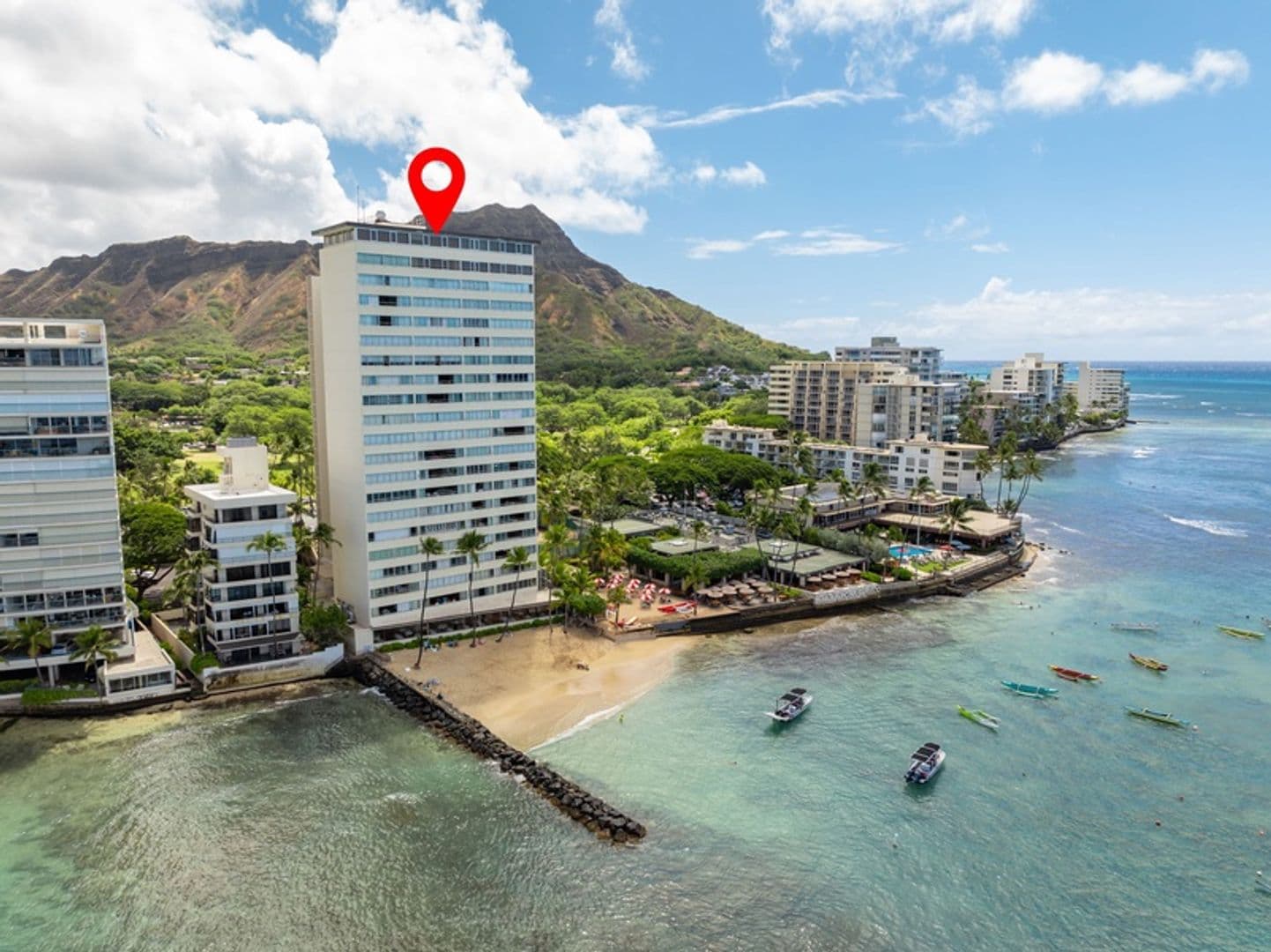 Honolulu House: 2895 Kalakaua Avenue