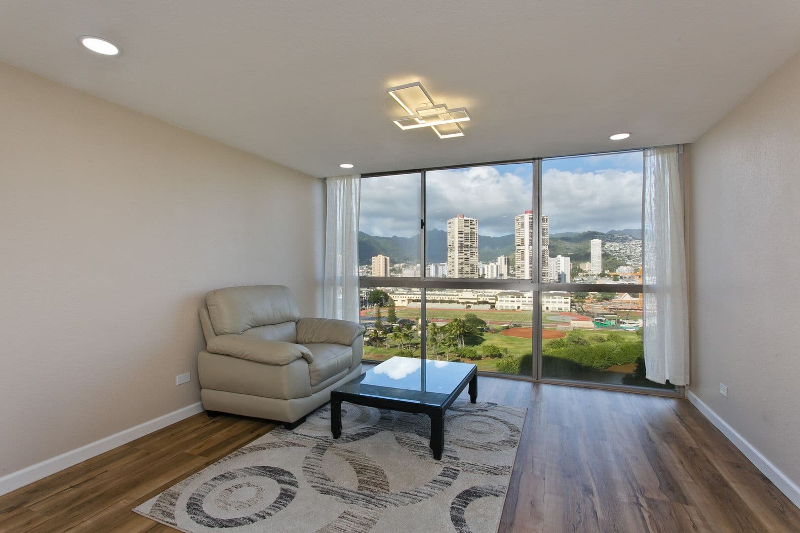 Honolulu Condo: 2211 Ala Wai Blvd #1606