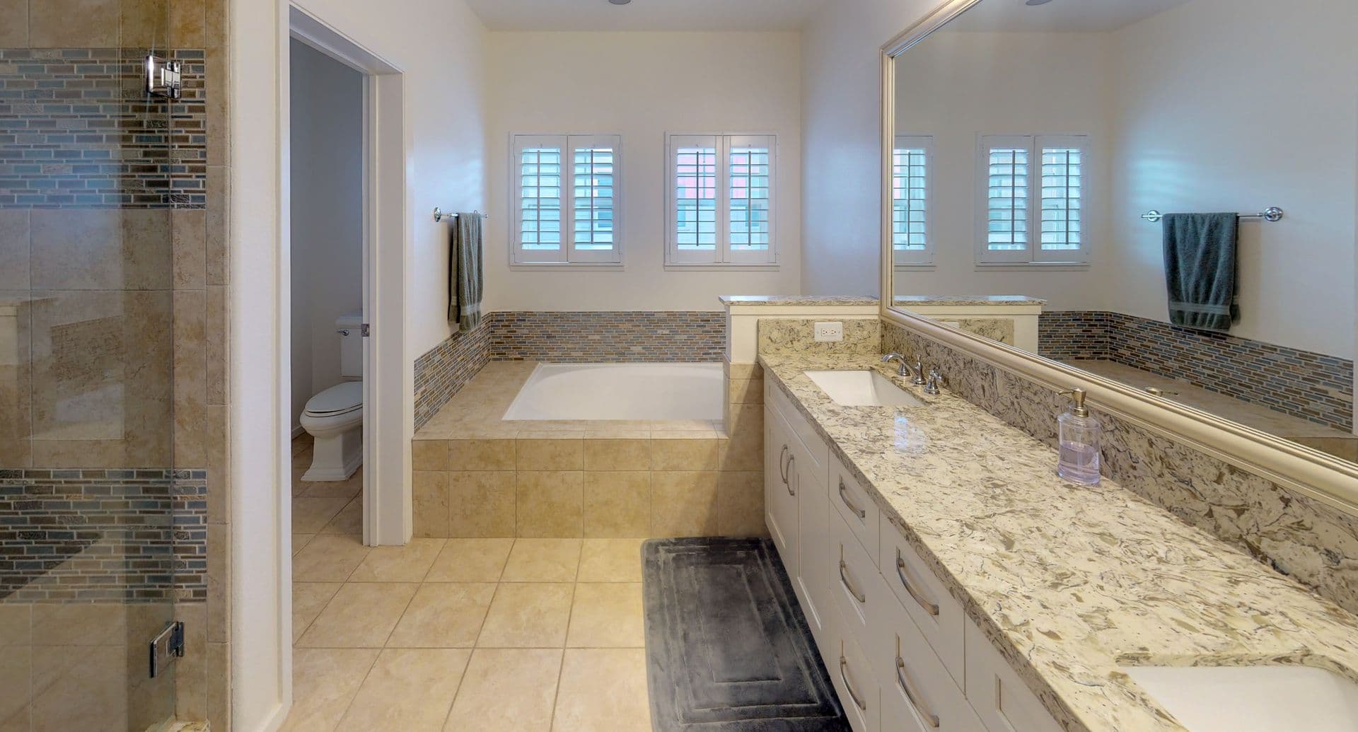 Kapolei House: 92-1158-1 Olani Street
