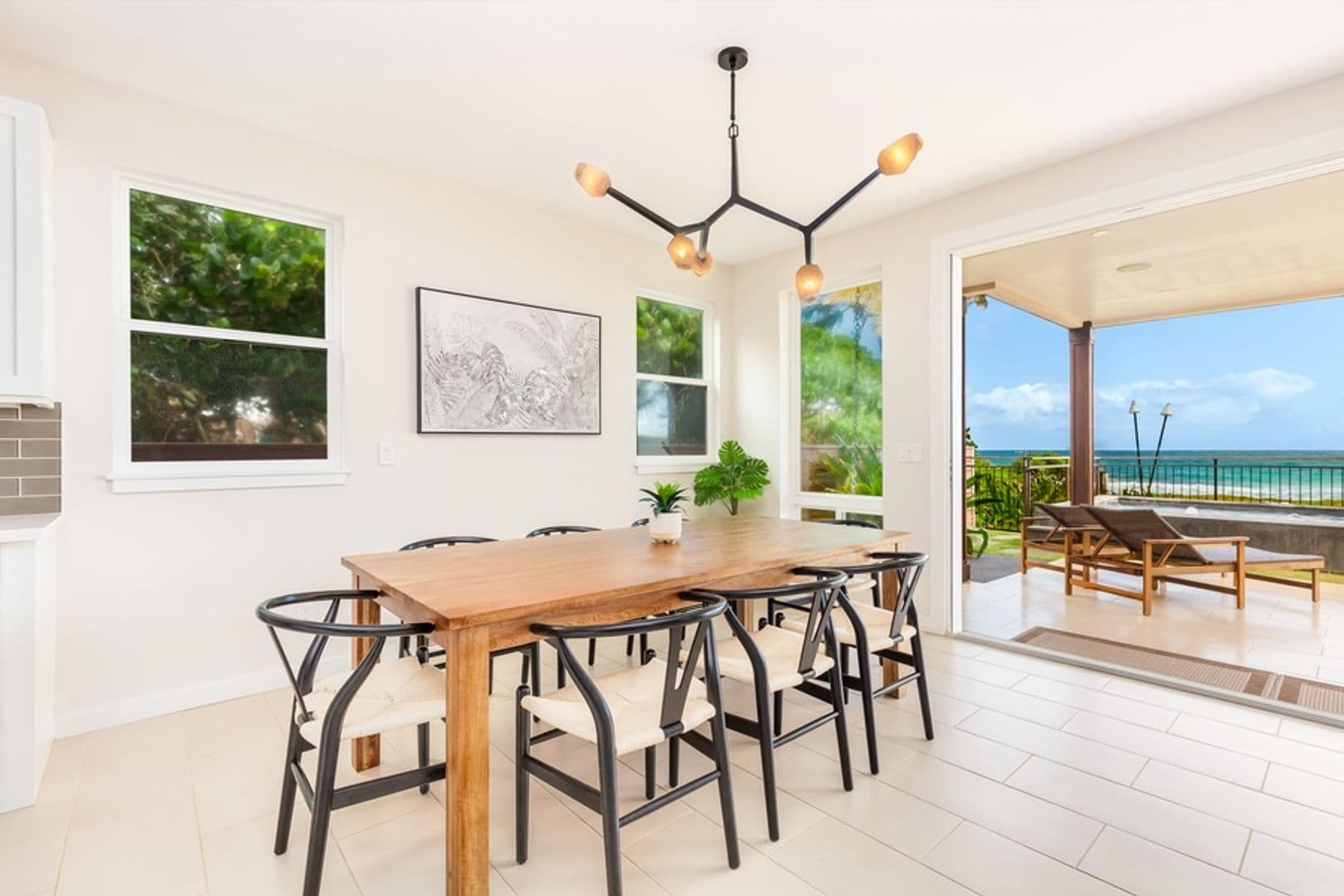 Laie House: 55-137 Kamehameha Highway