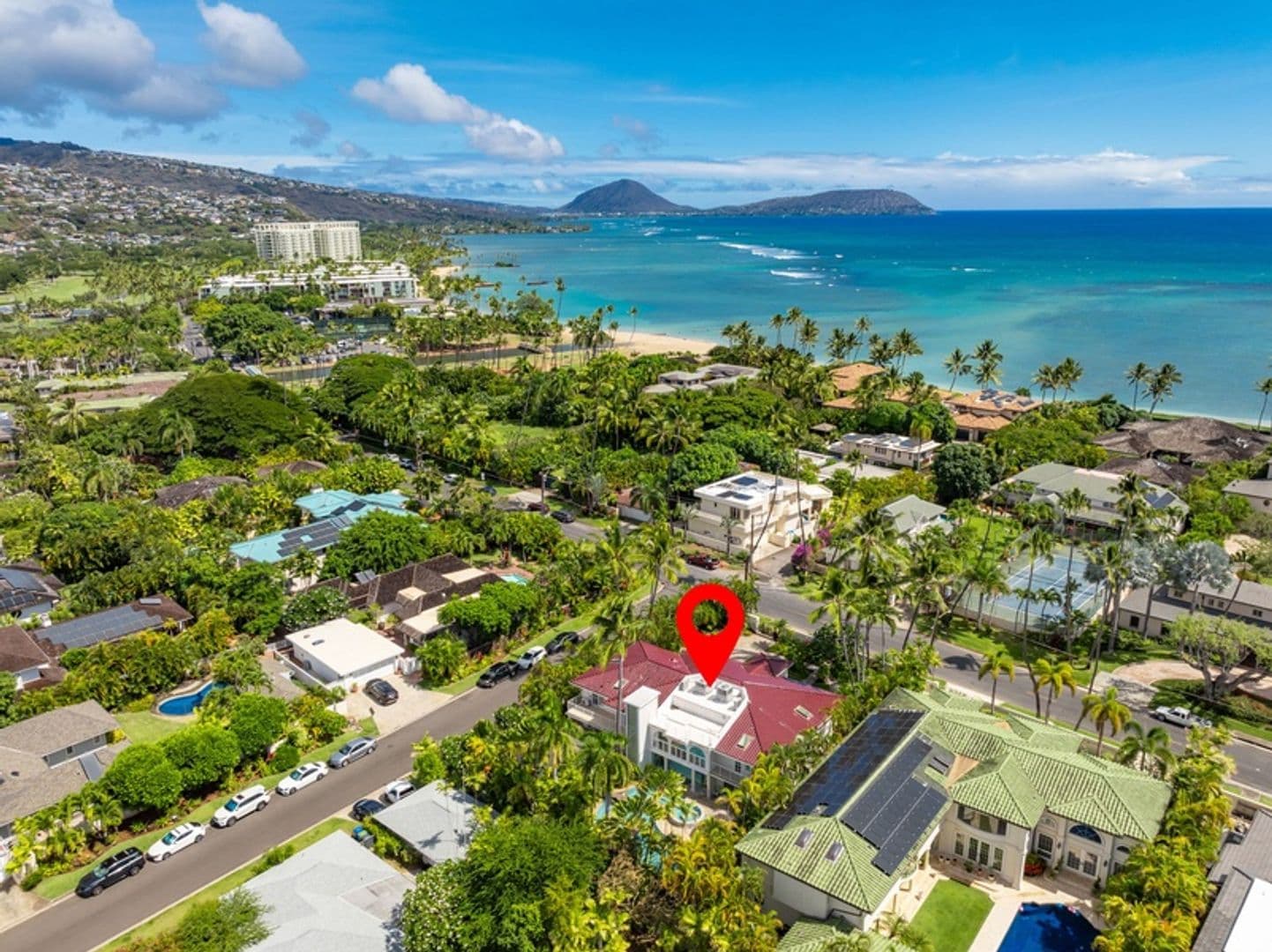 Honolulu House: 4818 Kahala Ave